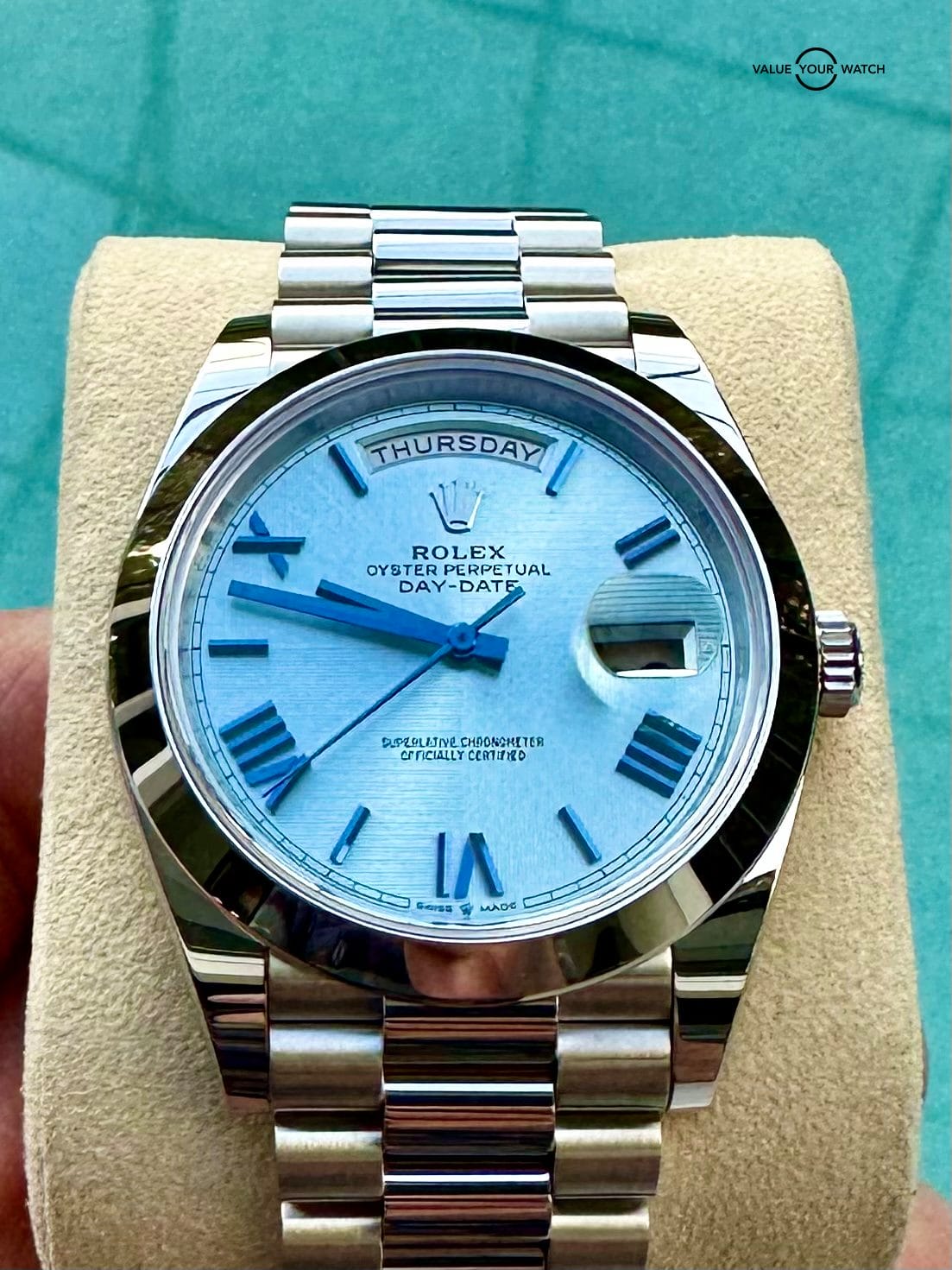 RARE Rolex Platinum Day-Date Ice Blue Quadrant Motif Beveled Roman Dial 40mm - 2021 COMPLETE 228206 President - Image 4