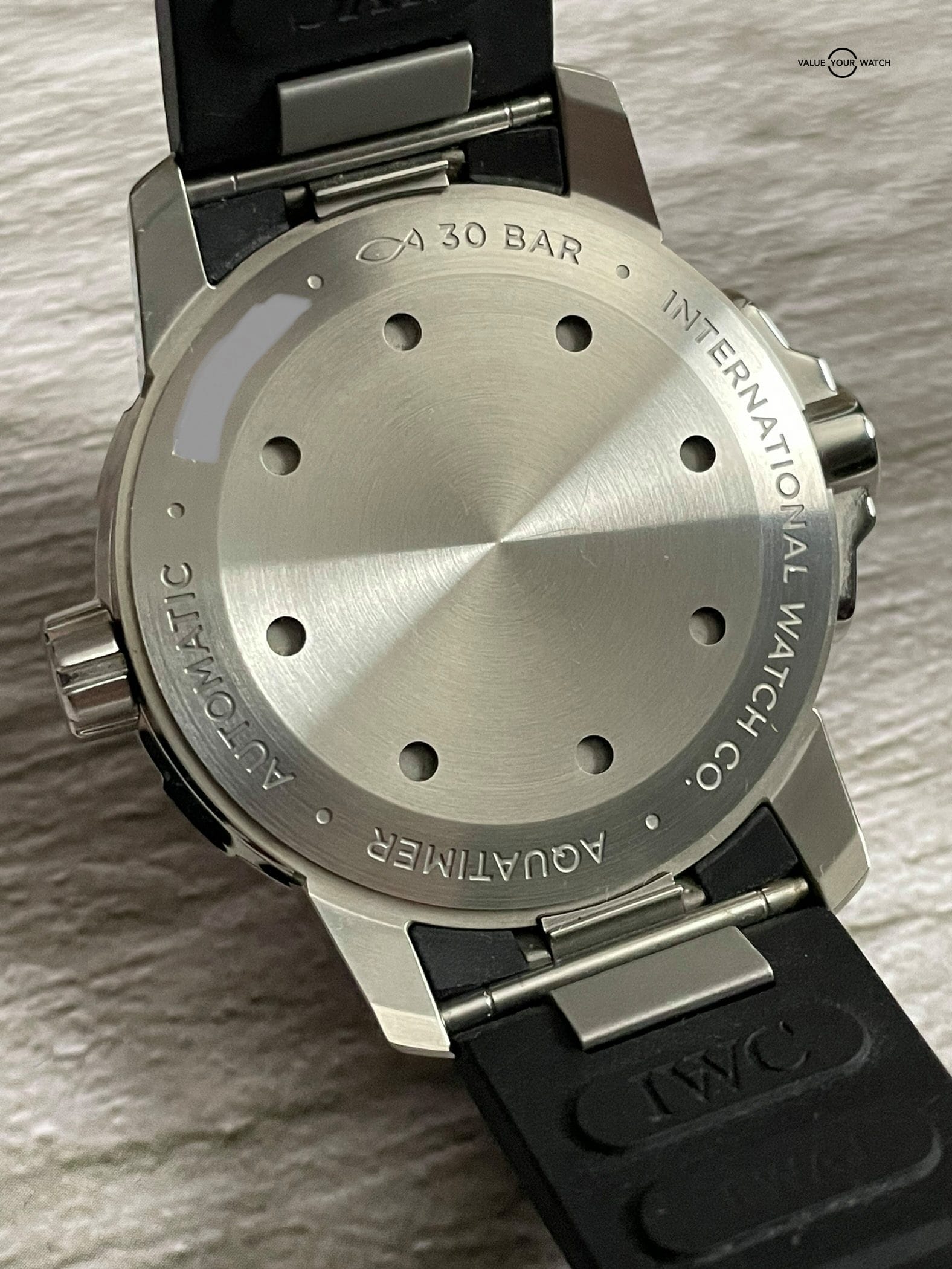 IWC Aquatimer 42mm Steel Dive Watch – IW329001 – 2018 Full Set! - Image 6