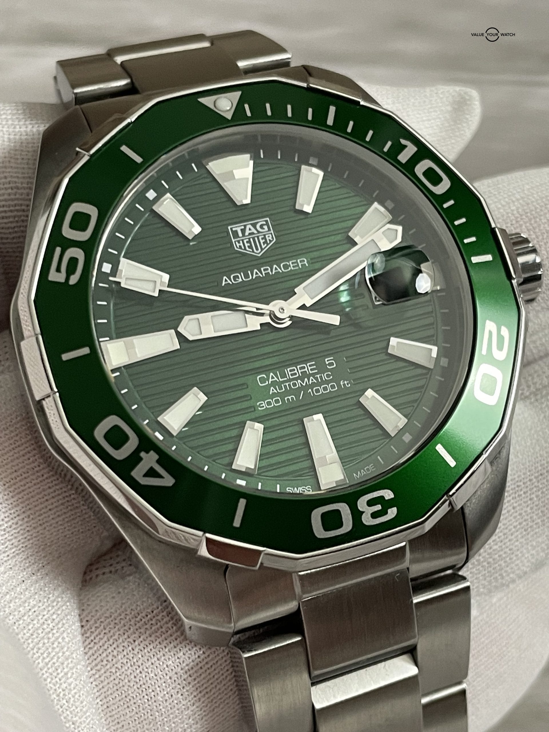 TAG Heuer Aquaracer 43 Calibre 5 Automatic Ceramic Green HULK