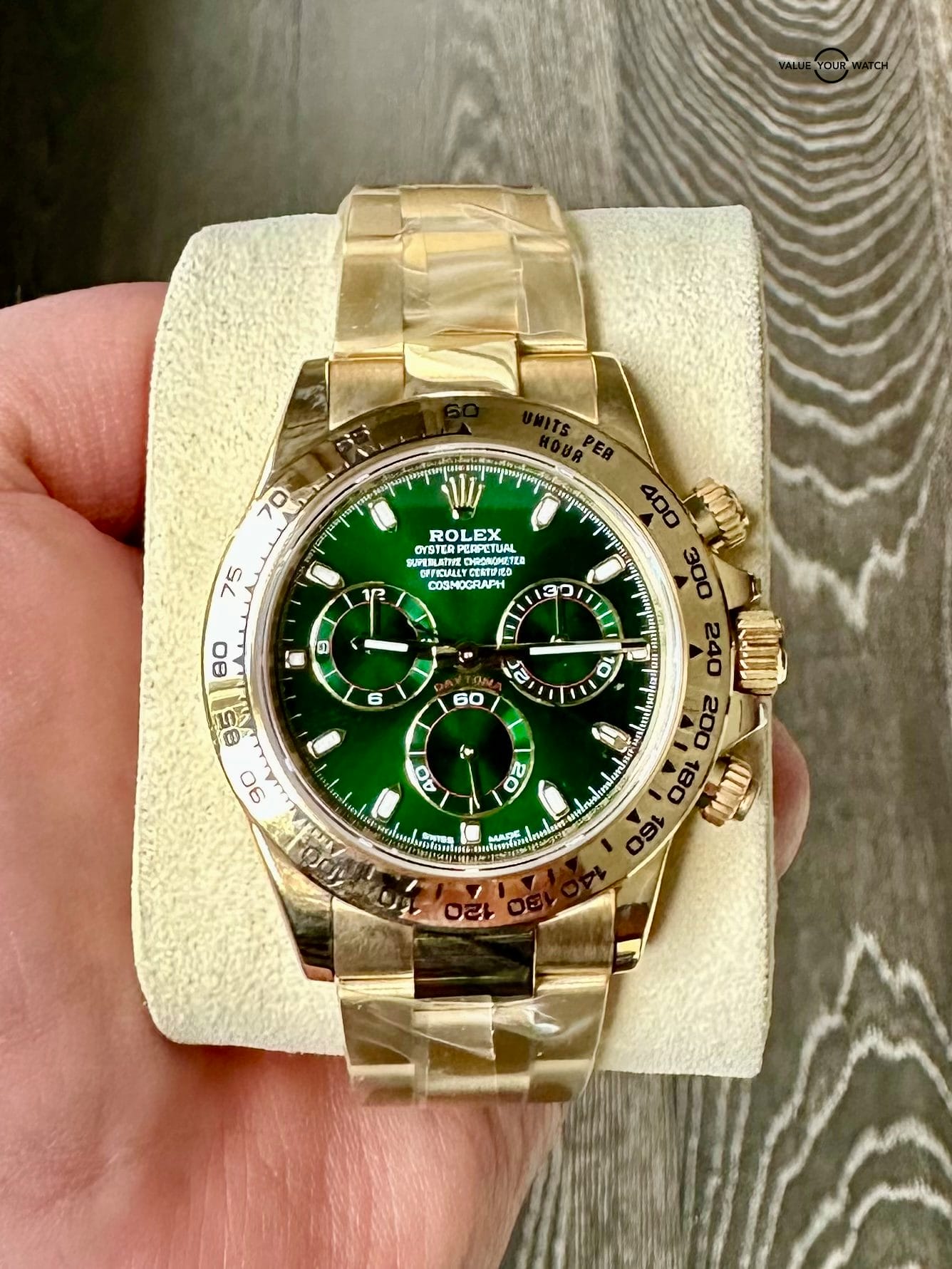 Rolex Daytona Yellow Gold "John Mayer" Green Dial 116508 - MINT Complete Set 2017 Papers - Image 2