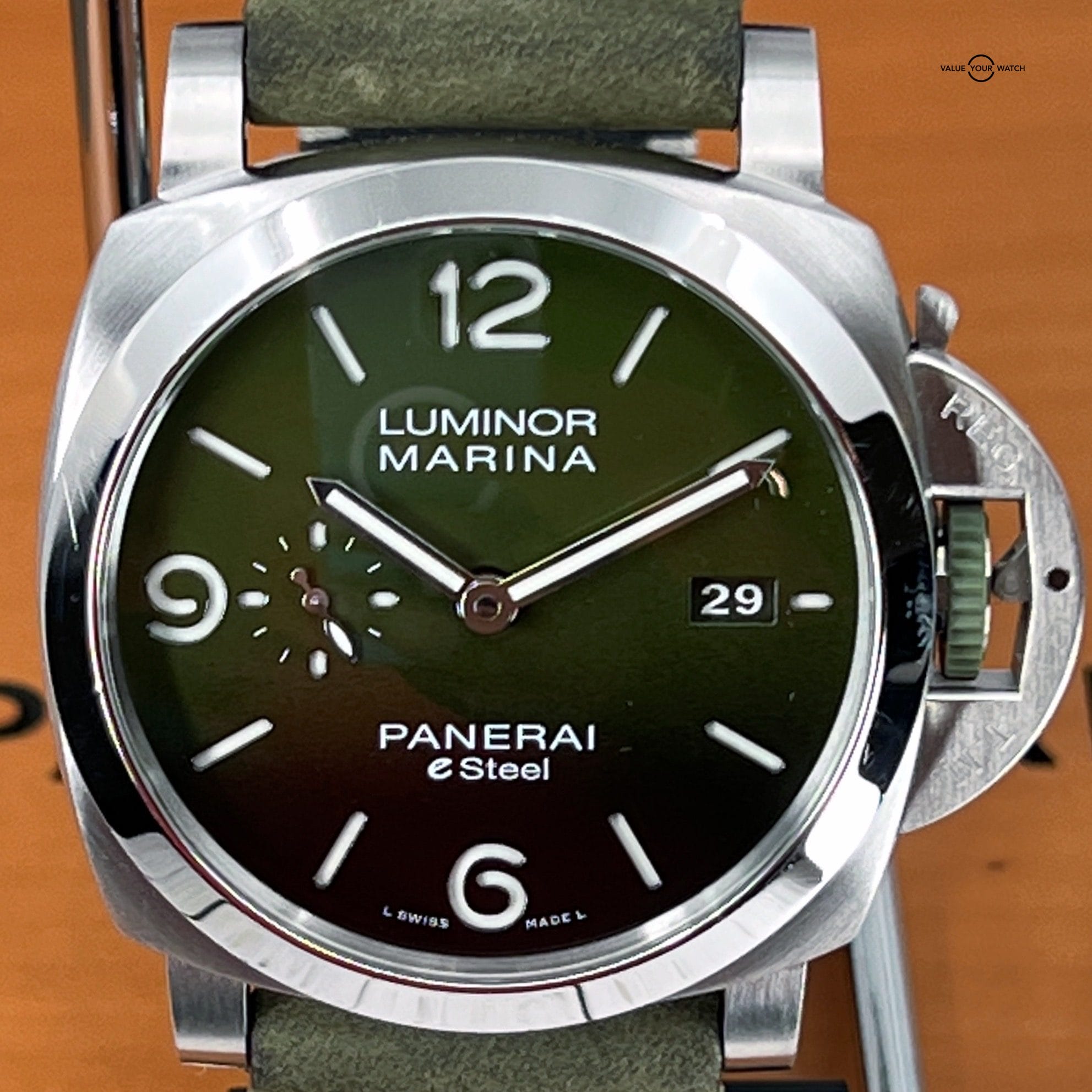 Panerai Luminor Marina Verde Smeraldo Green eSteel 44mm Men's Watch - PAM01356
