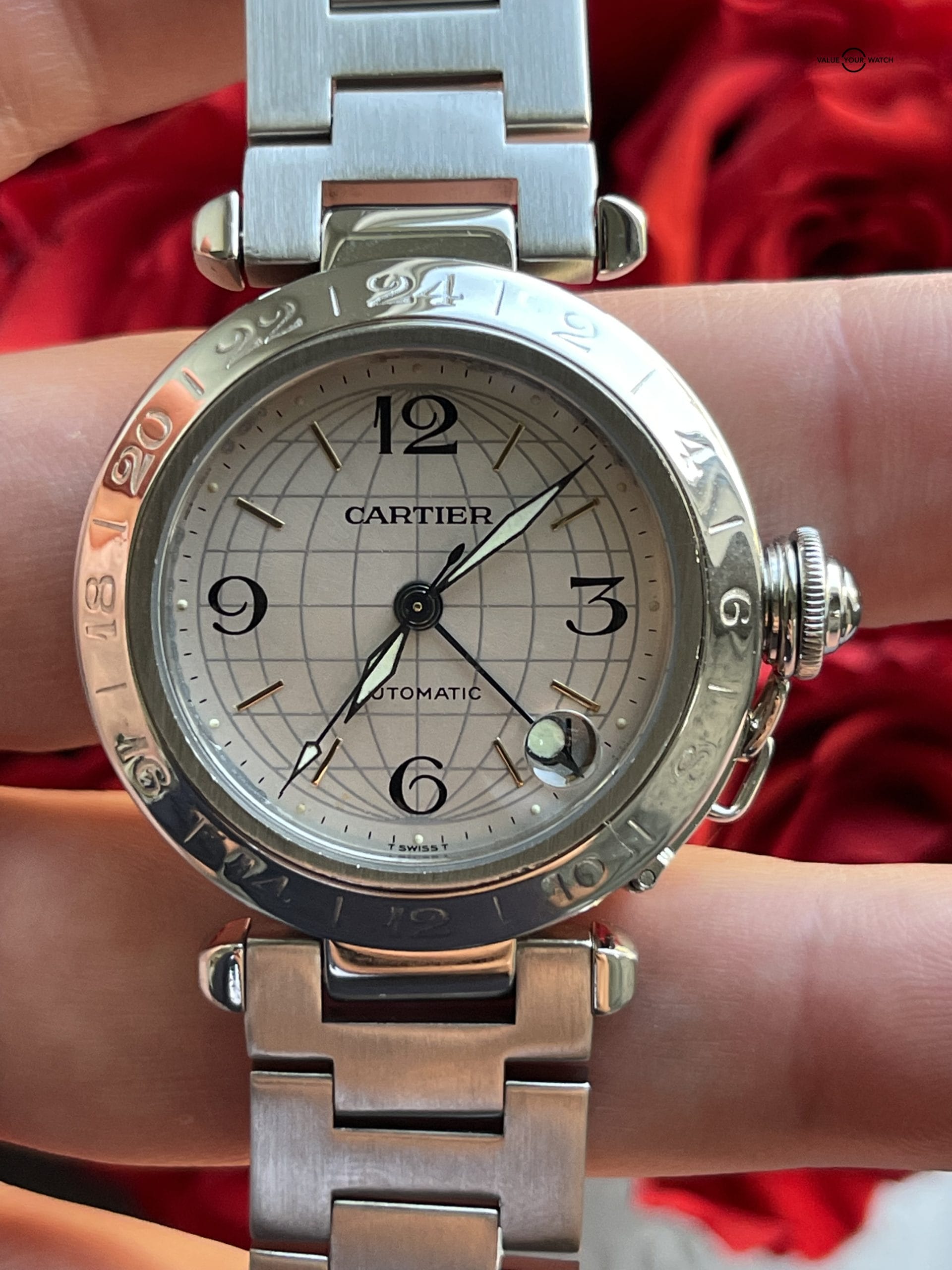 Cartier pasha 2025 gmt 2377