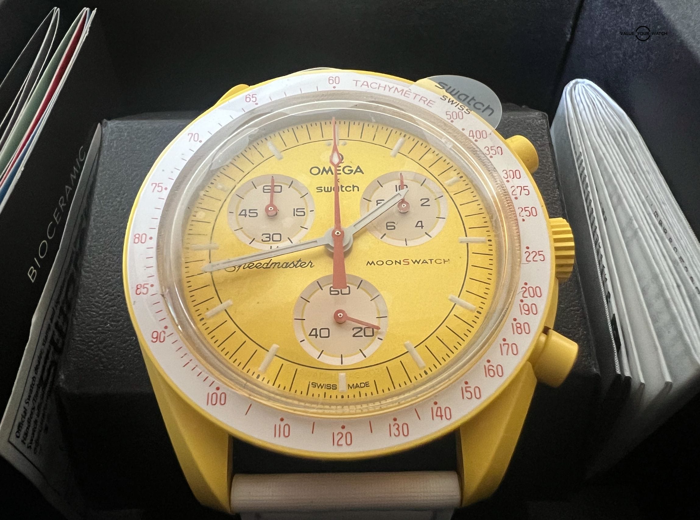 Moonswatch mission to the sun