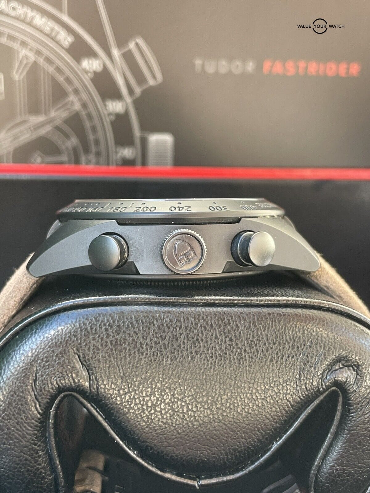TUDOR Fast Rider Black Shield PVD Chronograph M42000 - Complete Set - Image 6
