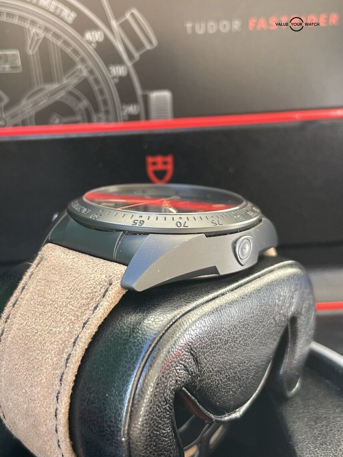 TUDOR Fast Rider Black Shield PVD Chronograph M42000 - Complete Set - Image 7