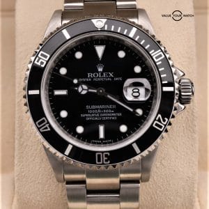 Rolex Submariner Date 16160 40mm No Holes Black Dial RARE Engraved Rehaut Boxes/Papers