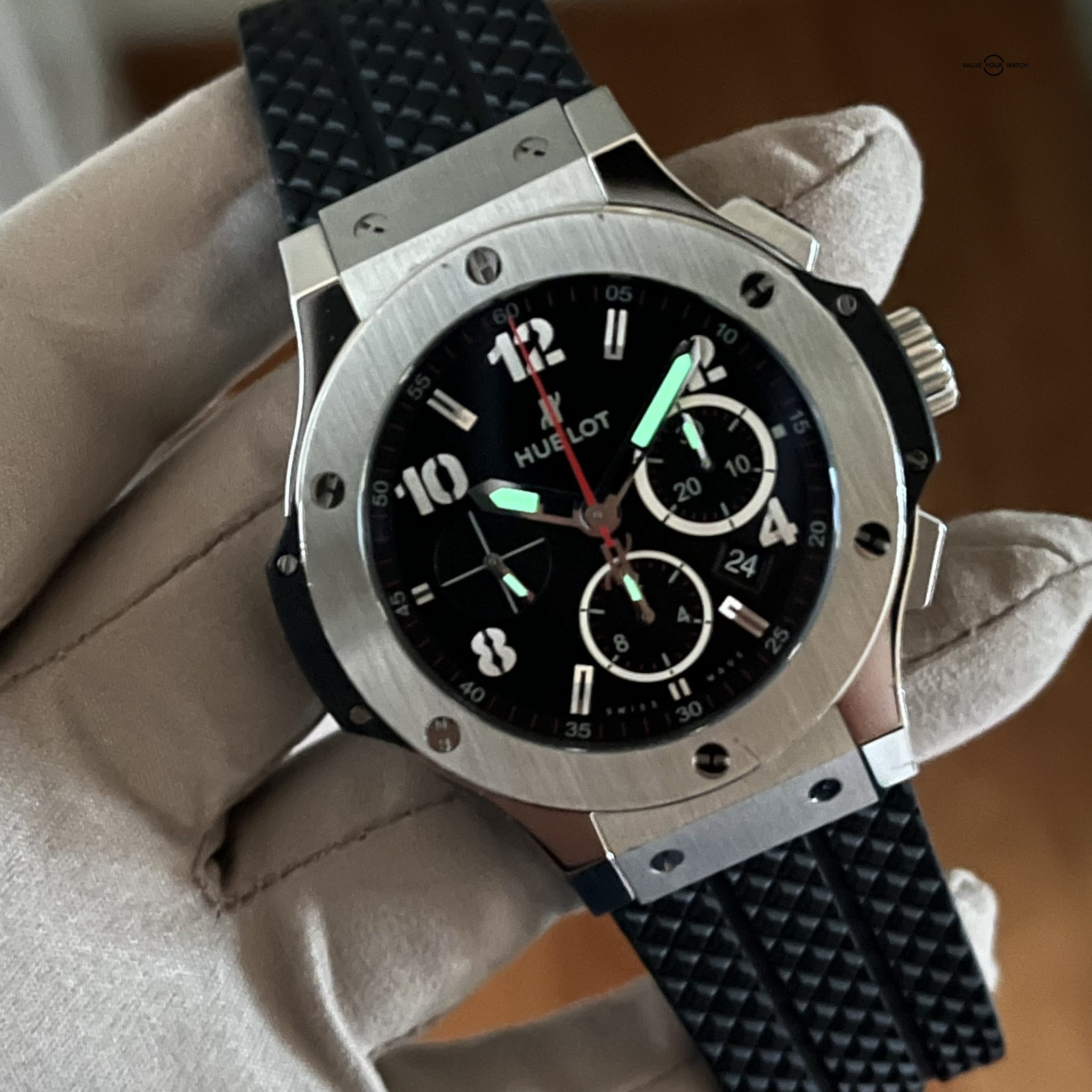 2020 Hublot Big Bang Chronograph 44mm Box/Papers $12,900 MSRP - Image 11