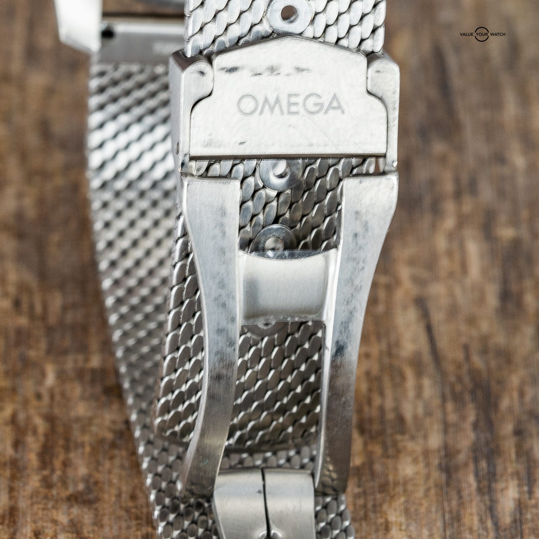 OMEGA Seamaster Diver 300M 007 No Time To Die Titanium Watch 210.90.42.20.01.001 Box and Papers - Image 9