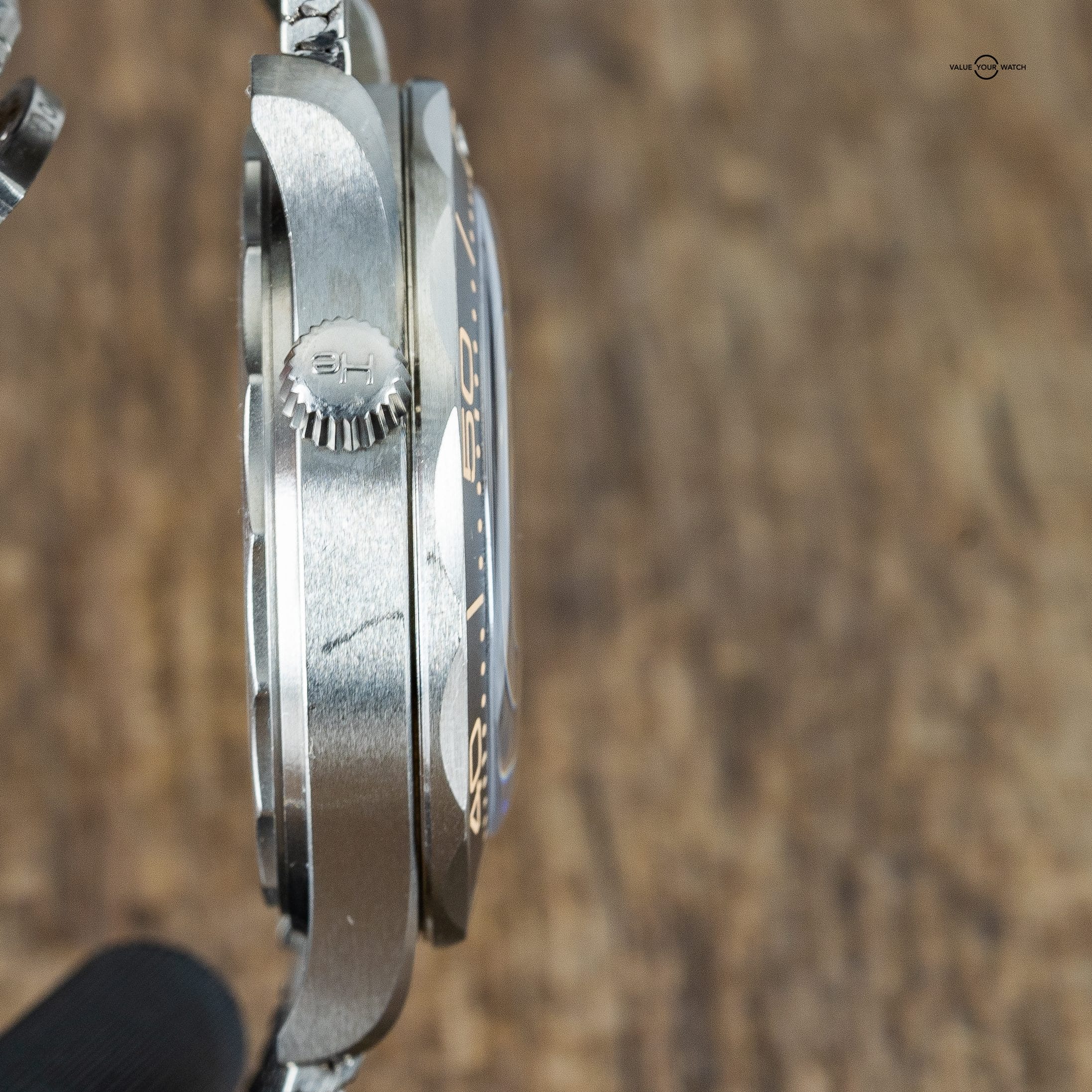 OMEGA Seamaster Diver 300M 007 No Time To Die Titanium Watch 210.90.42.20.01.001 Box and Papers - Image 7