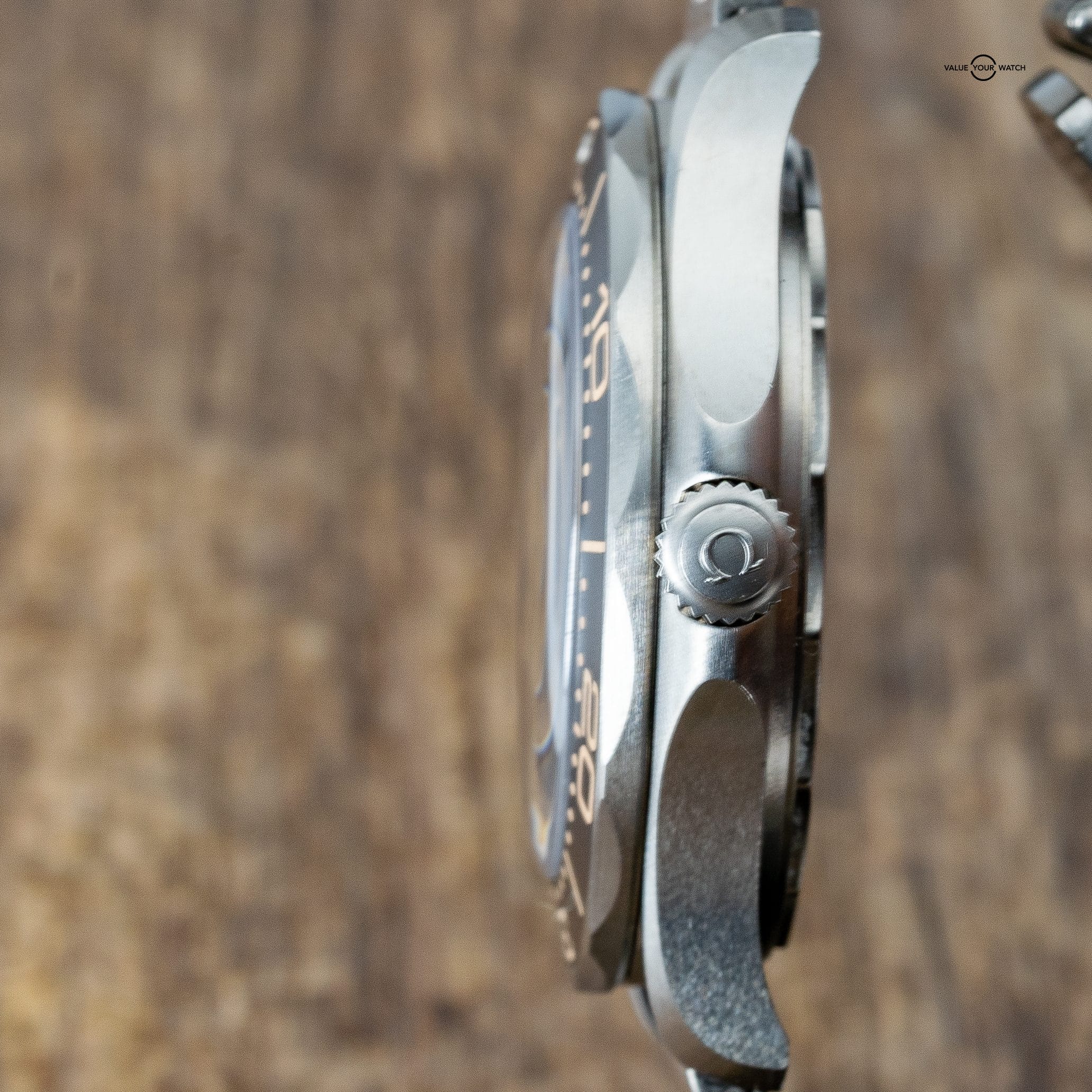 OMEGA Seamaster Diver 300M 007 No Time To Die Titanium Watch 210.90.42.20.01.001 Box and Papers - Image 8