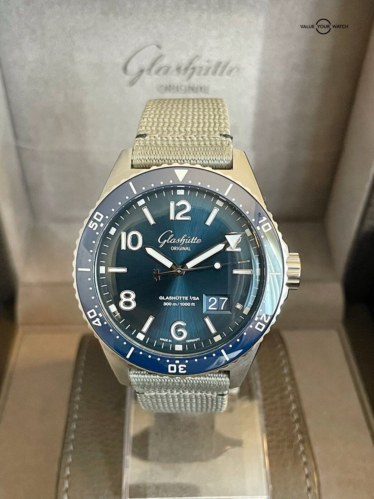Glashutte Original SeaQ Panorama Date Blue 1-36-13-02-81034 - COMPLETE 2022 SET
