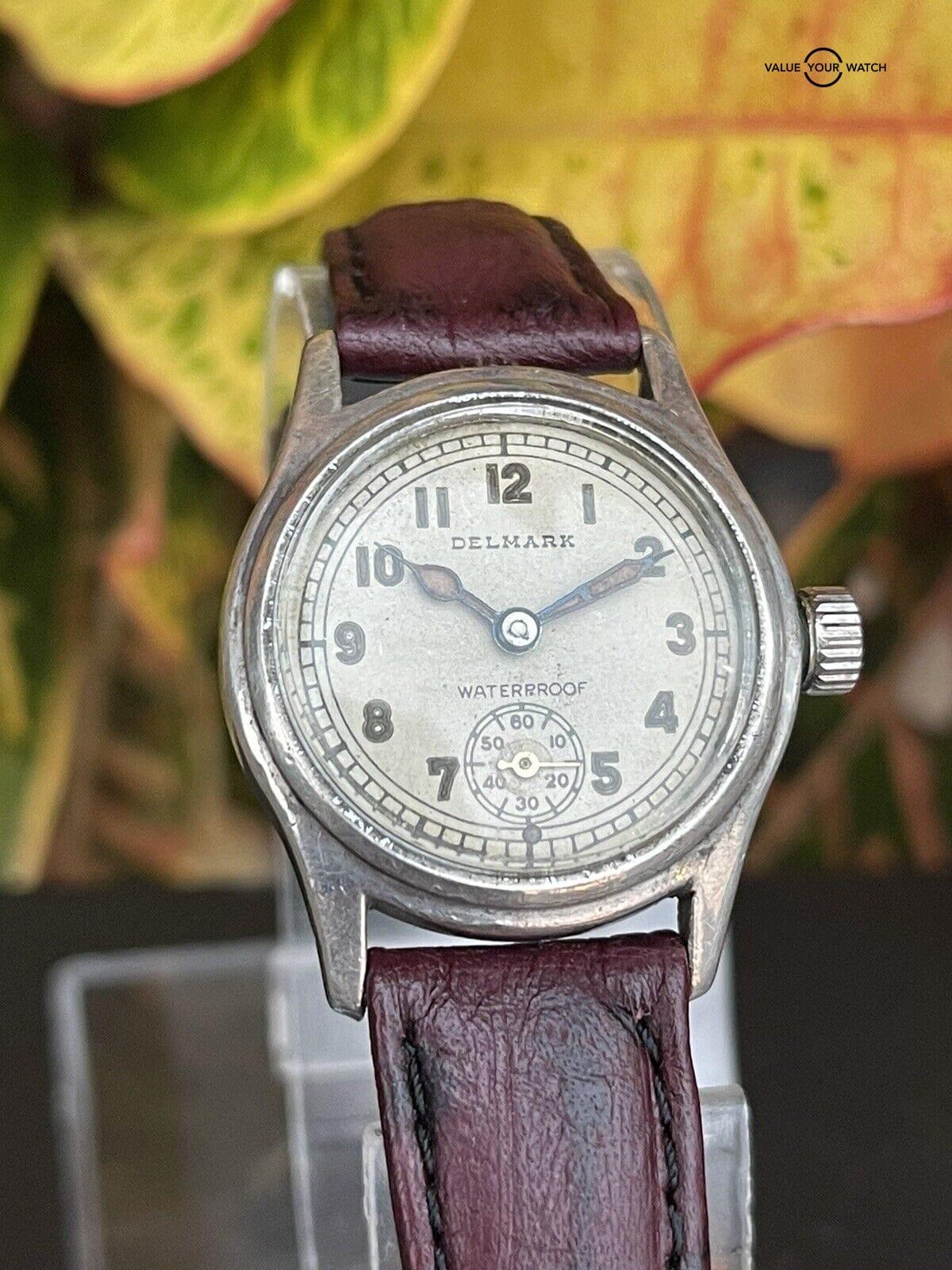 LOT:234 | A 14k gold Crawford wrist watch.