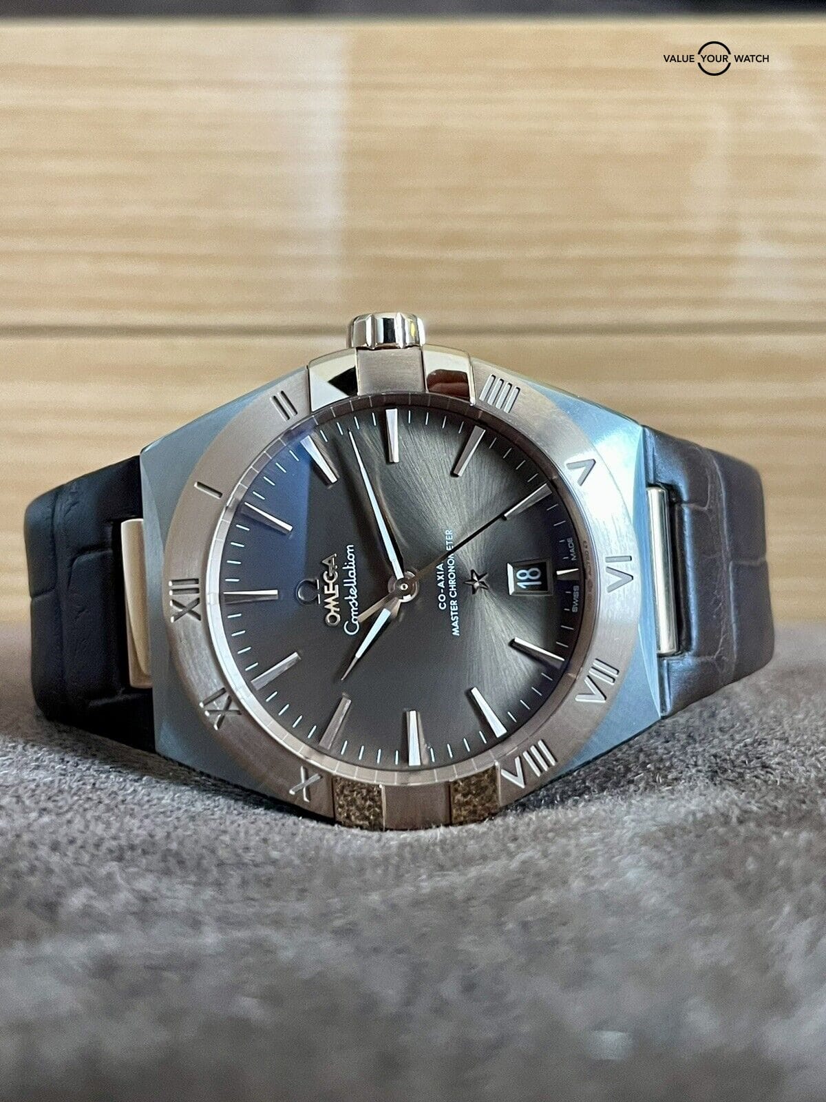 Omega Constellation Sedna Gold and Steel 39mm 131.23.39.20.13.001 COMPLETE SET - Image 2