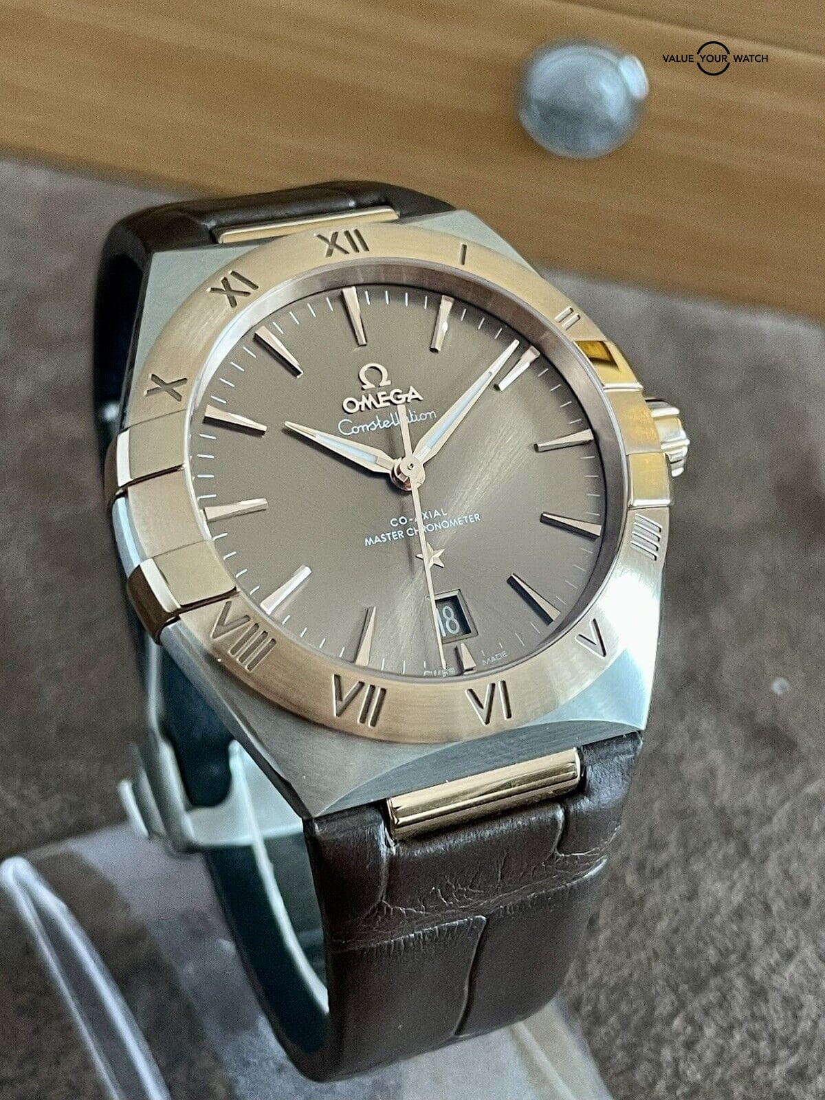 Omega Constellation Sedna Gold and Steel 39mm 131.23.39.20.13.001 COMPLETE SET - Image 5