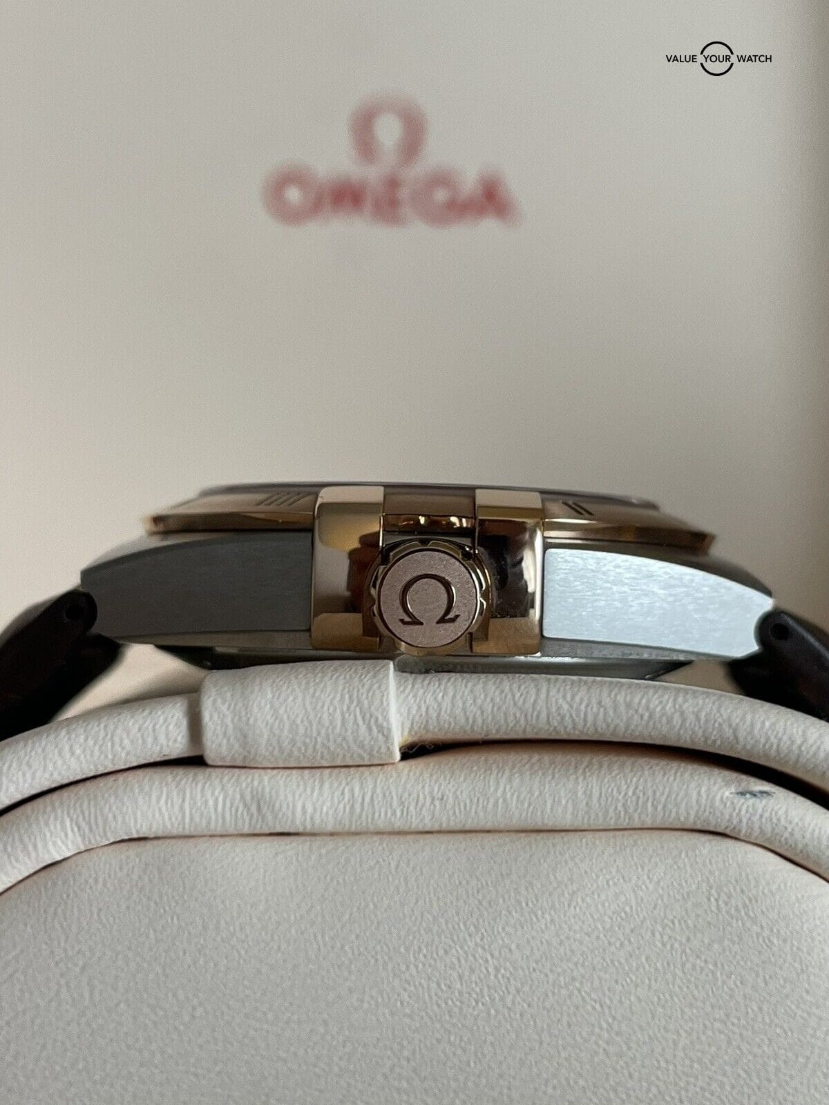 Omega Constellation Sedna Gold and Steel 39mm 131.23.39.20.13.001 COMPLETE SET - Image 8