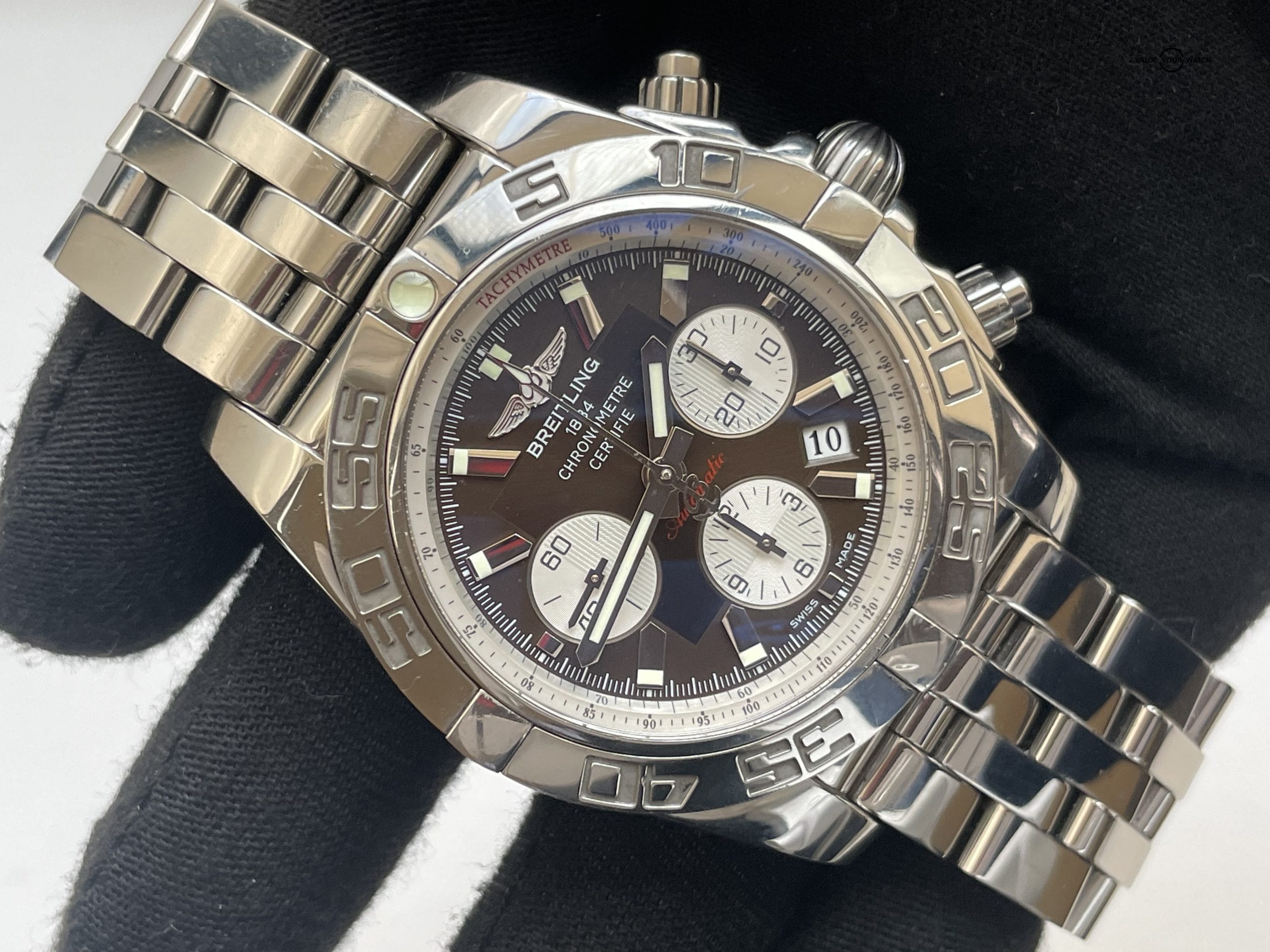 Breitling watch online ab0110