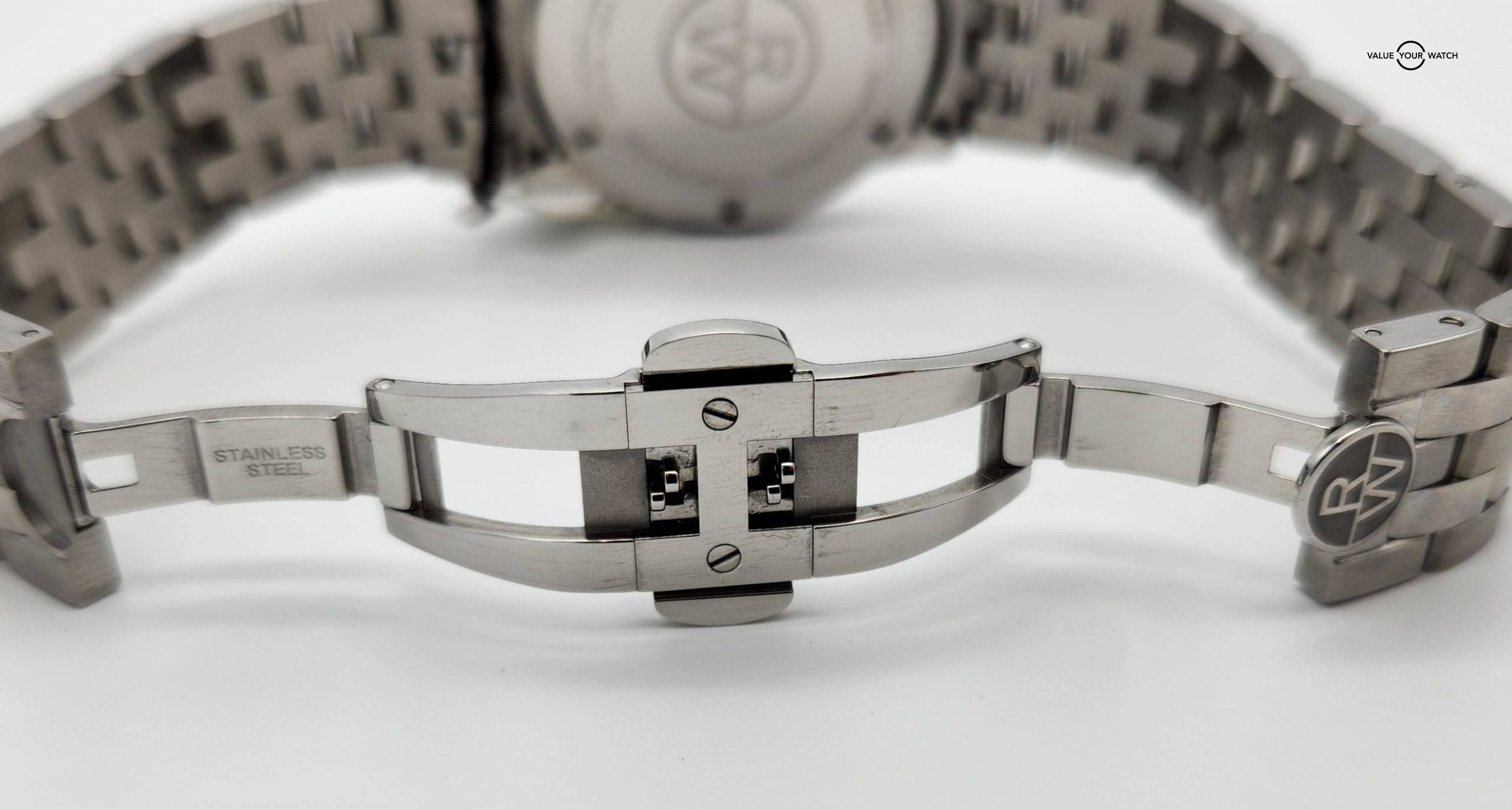 Raymond Weil Tango Classic Men's Grey Dial Quartz Watch 41 mm, stainless steel bracelet, grey dial, Roman numerals 8160-ST-00608 - Image 9