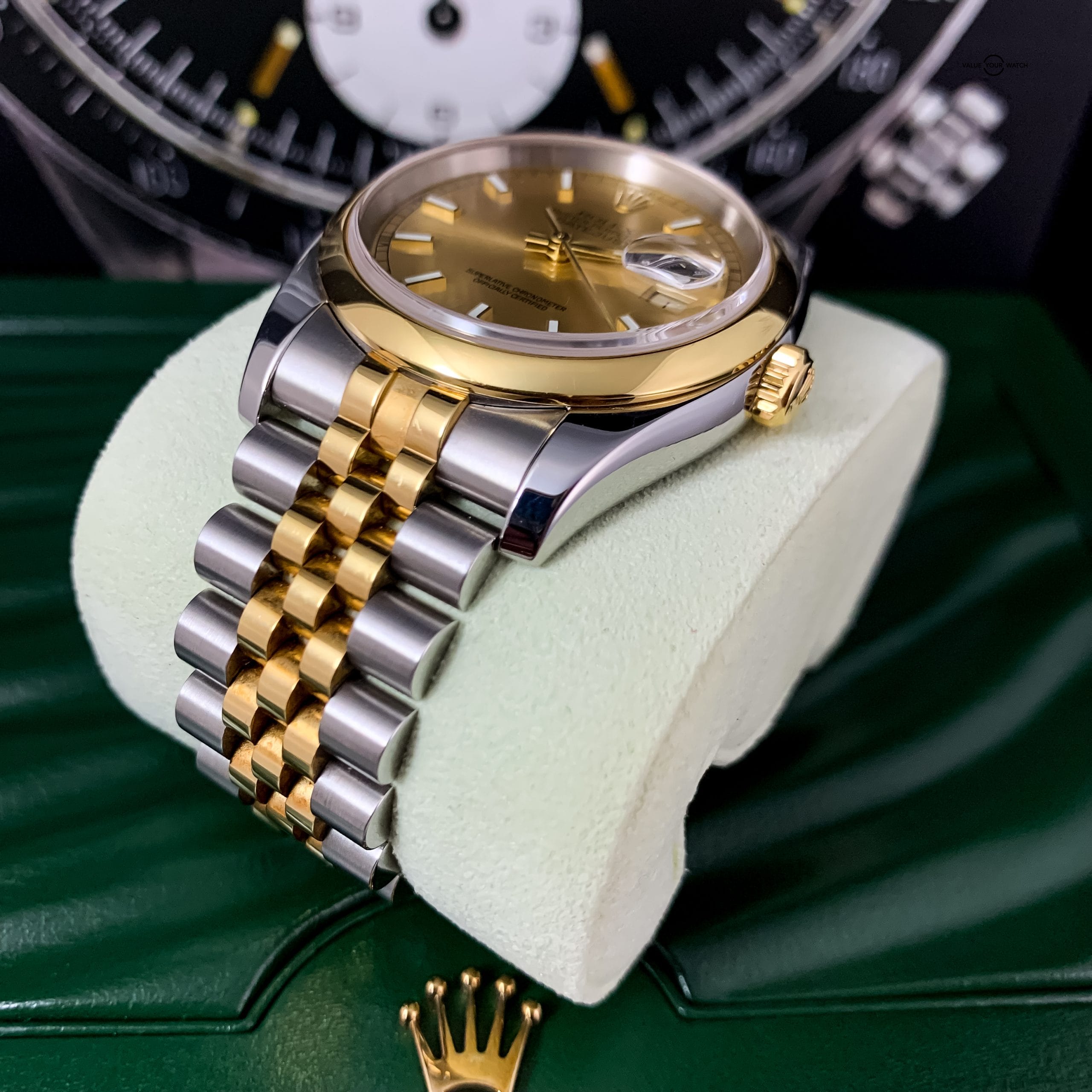 Ultimate in Luxury and Style 36mm Rolex Datejust 116203 Two-Tone Jubilee Bracelet - Image 3