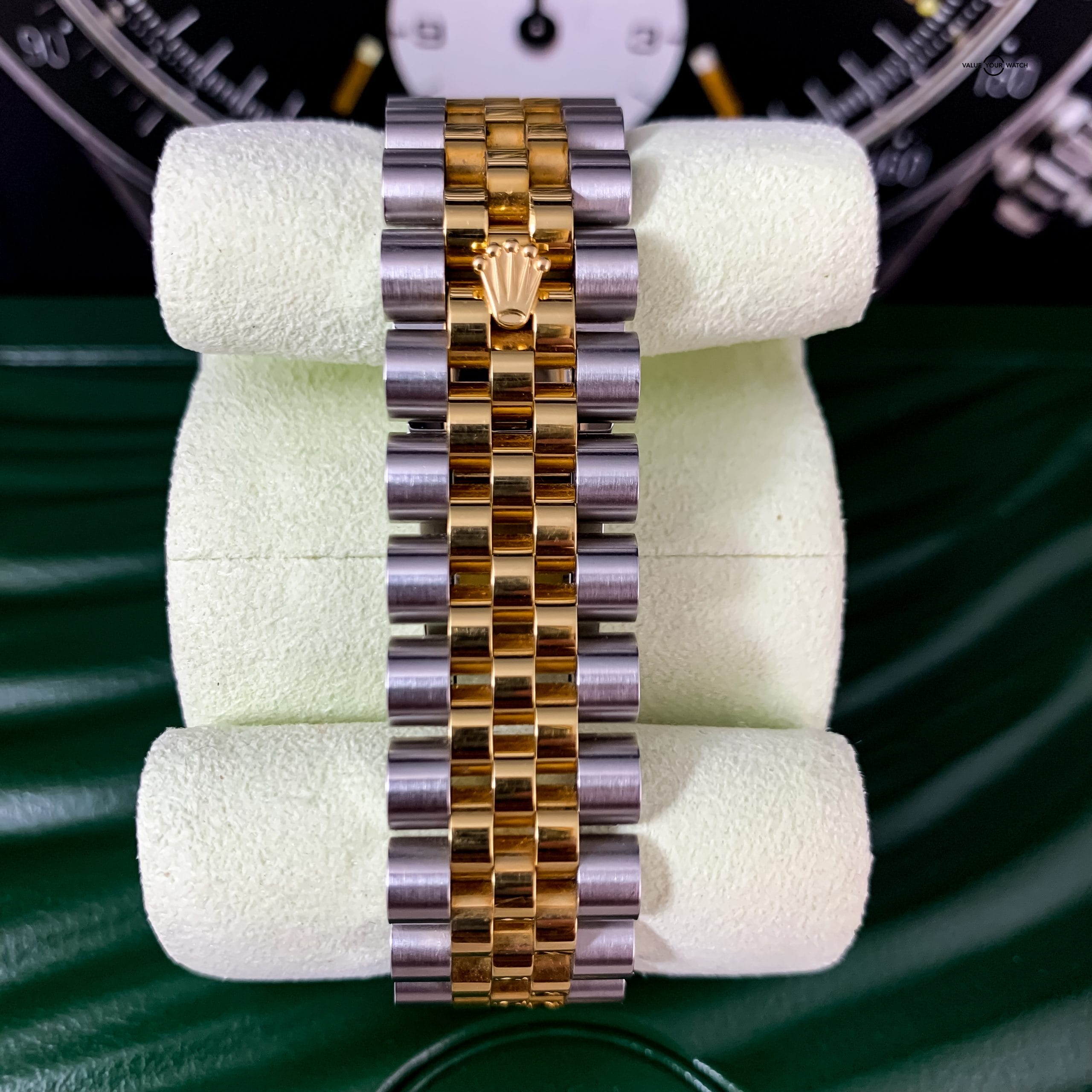 Ultimate in Luxury and Style 36mm Rolex Datejust 116203 Two-Tone Jubilee Bracelet - Image 8
