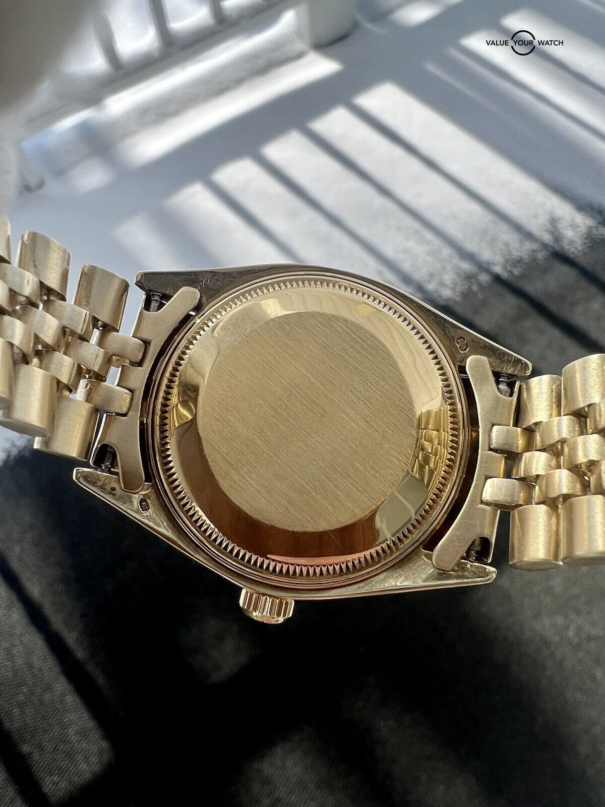 Rolex Oyster Perpetual Date 34mm 14K Gold Champagne Dial - Image 2