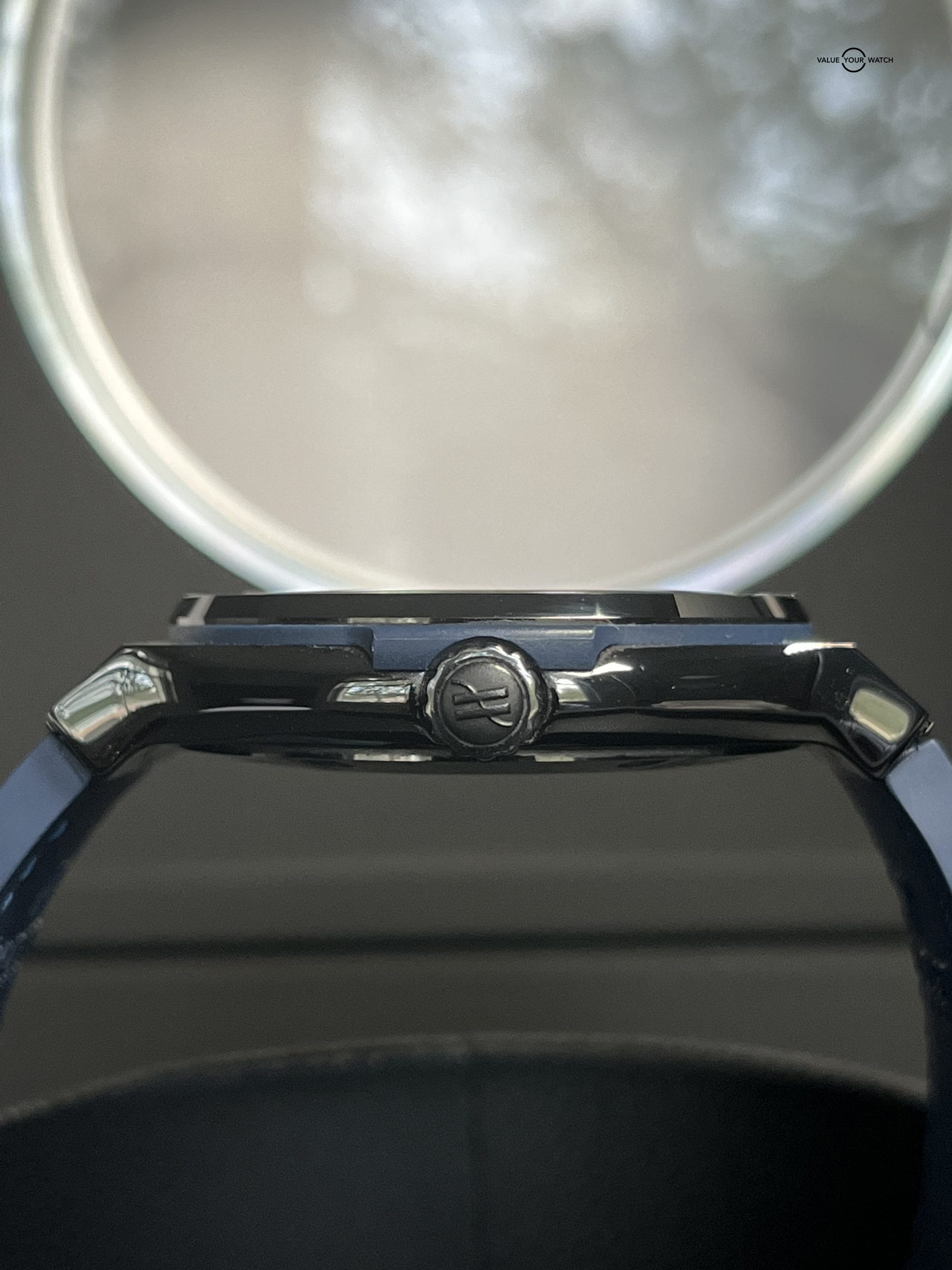 Hublot Classic Fusion Black/ Blue 42mm - Image 4