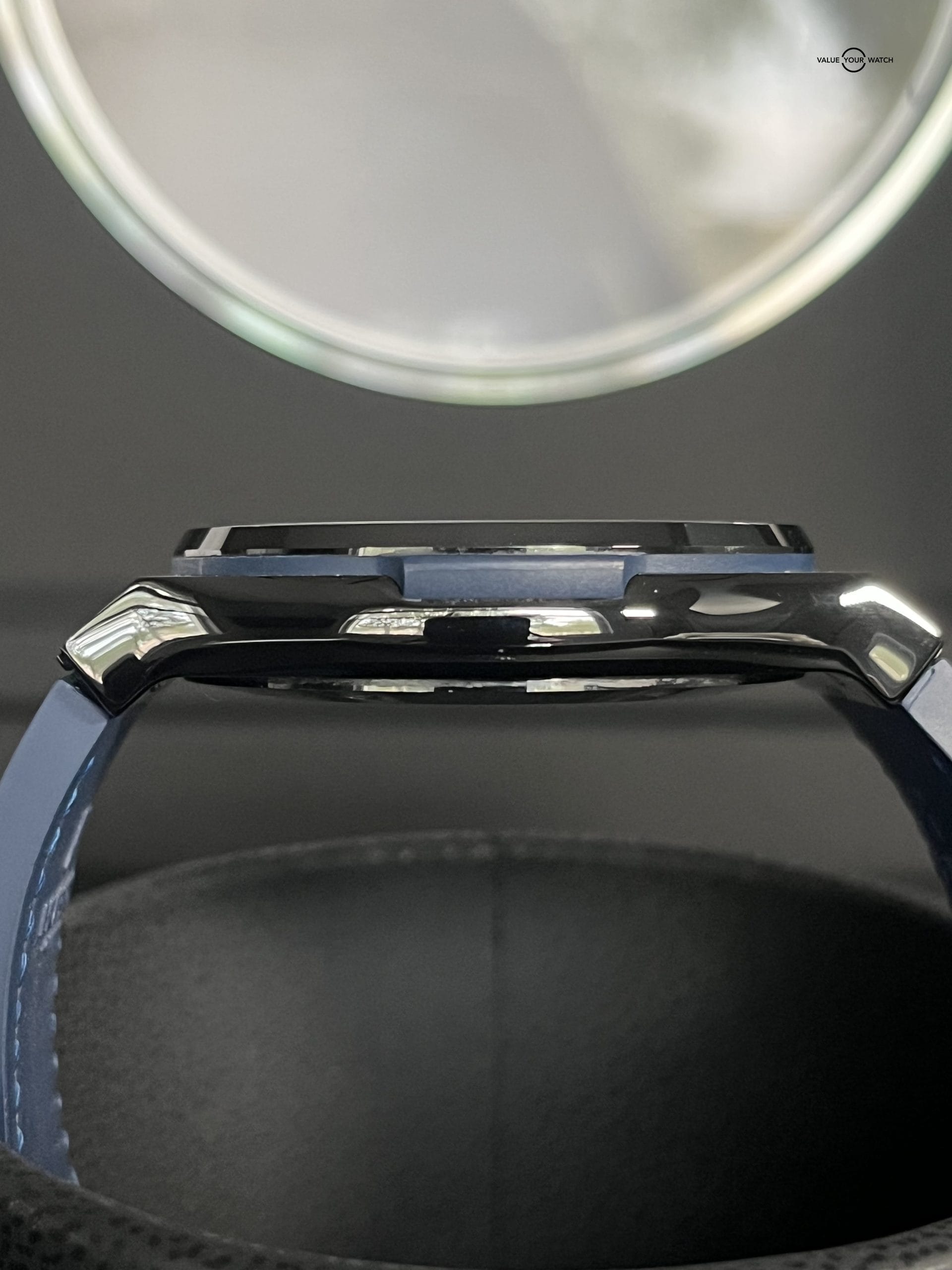 Hublot Classic Fusion Black/ Blue 42mm - Image 5