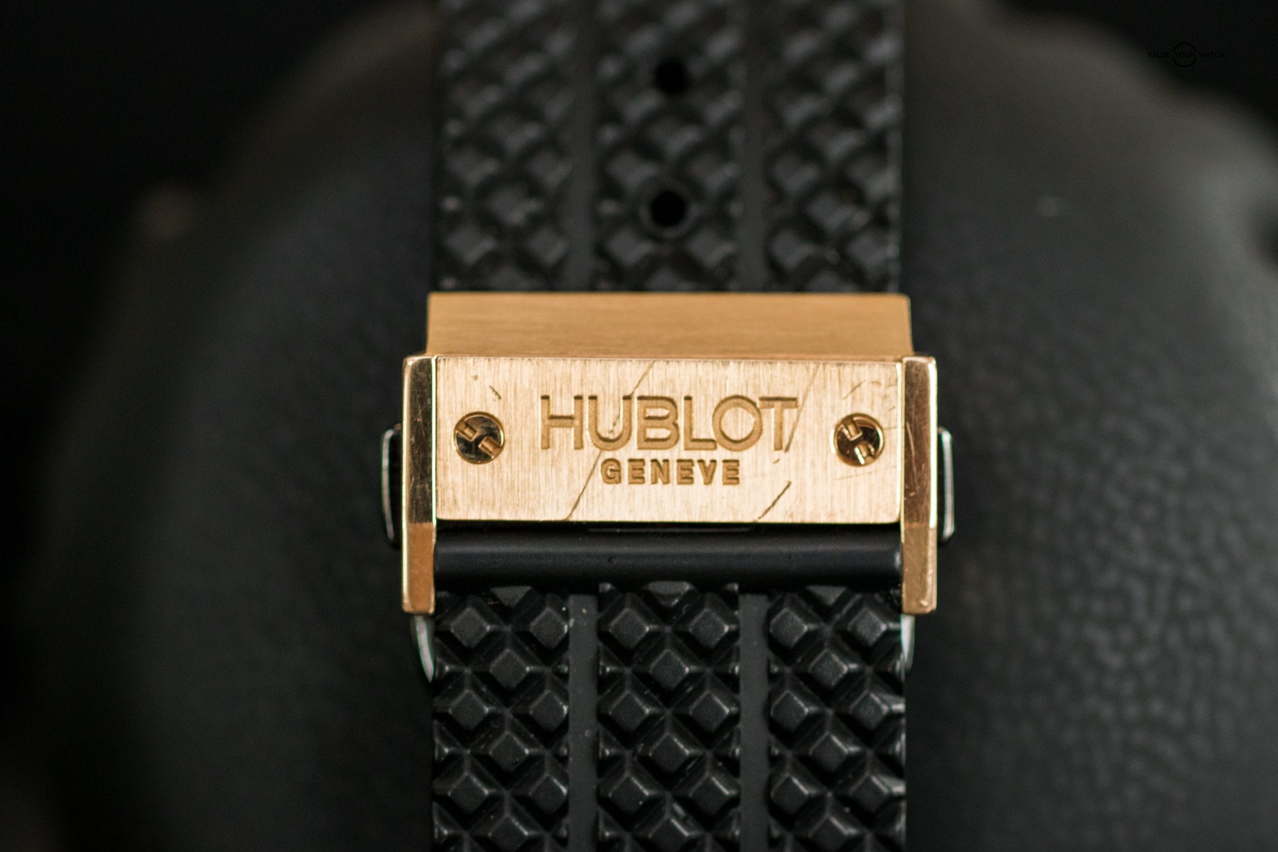 Hublot Big Bang Rose Gold 44mm Carbon Dial Mens Watch 301.PB.131