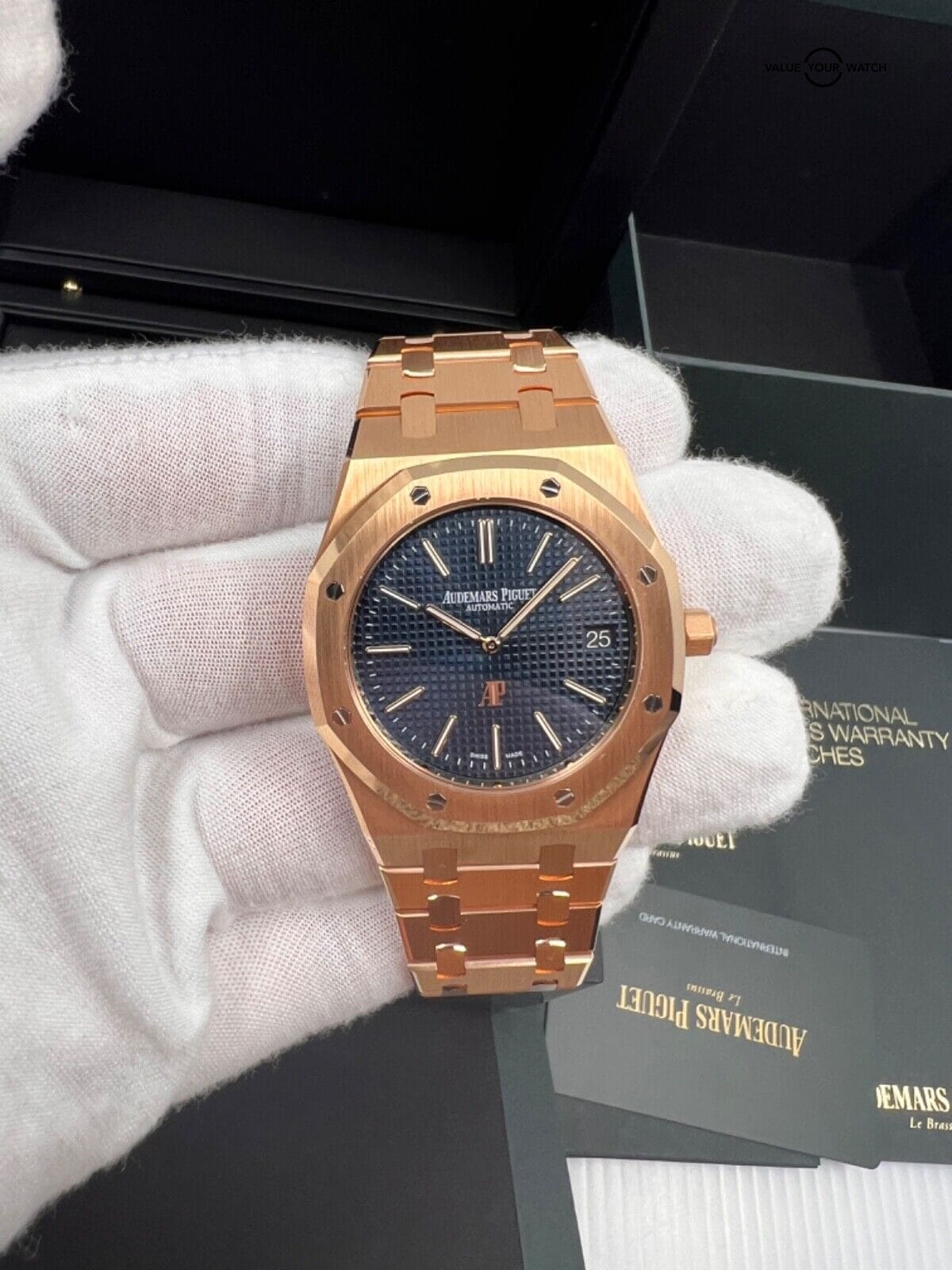 2021 New Unworn Audemars Piguet Royal Oak Jumbo Blue Dial 39mm Rose Gold 15202OR