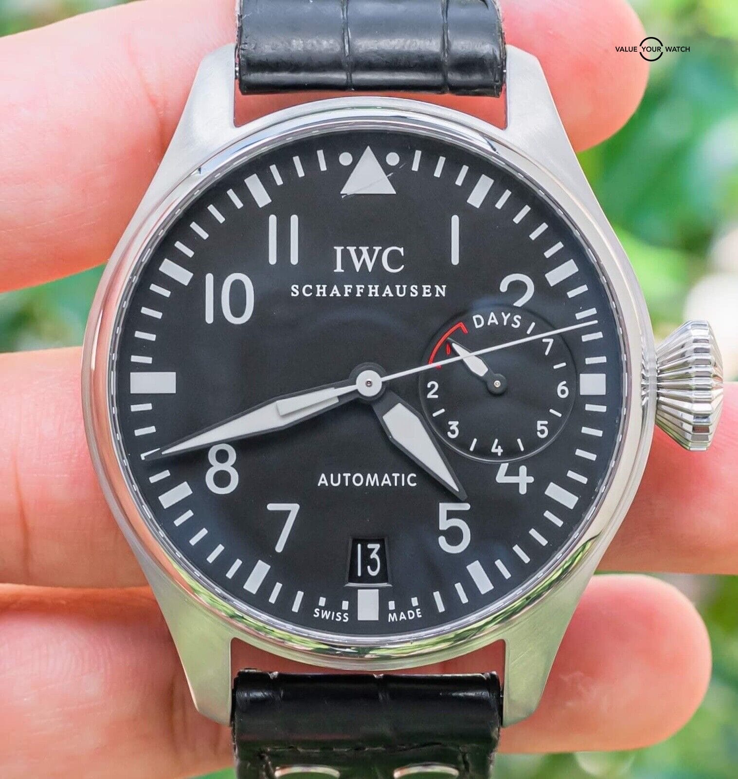 Using cash paying for watches