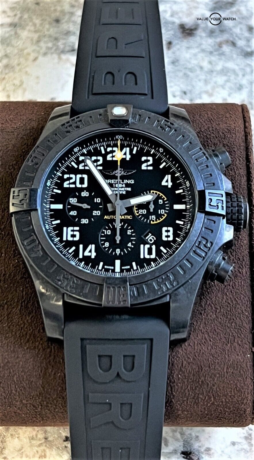 Breitling Avenger Hurricane Chronograph Breitlight 50mm XB1210