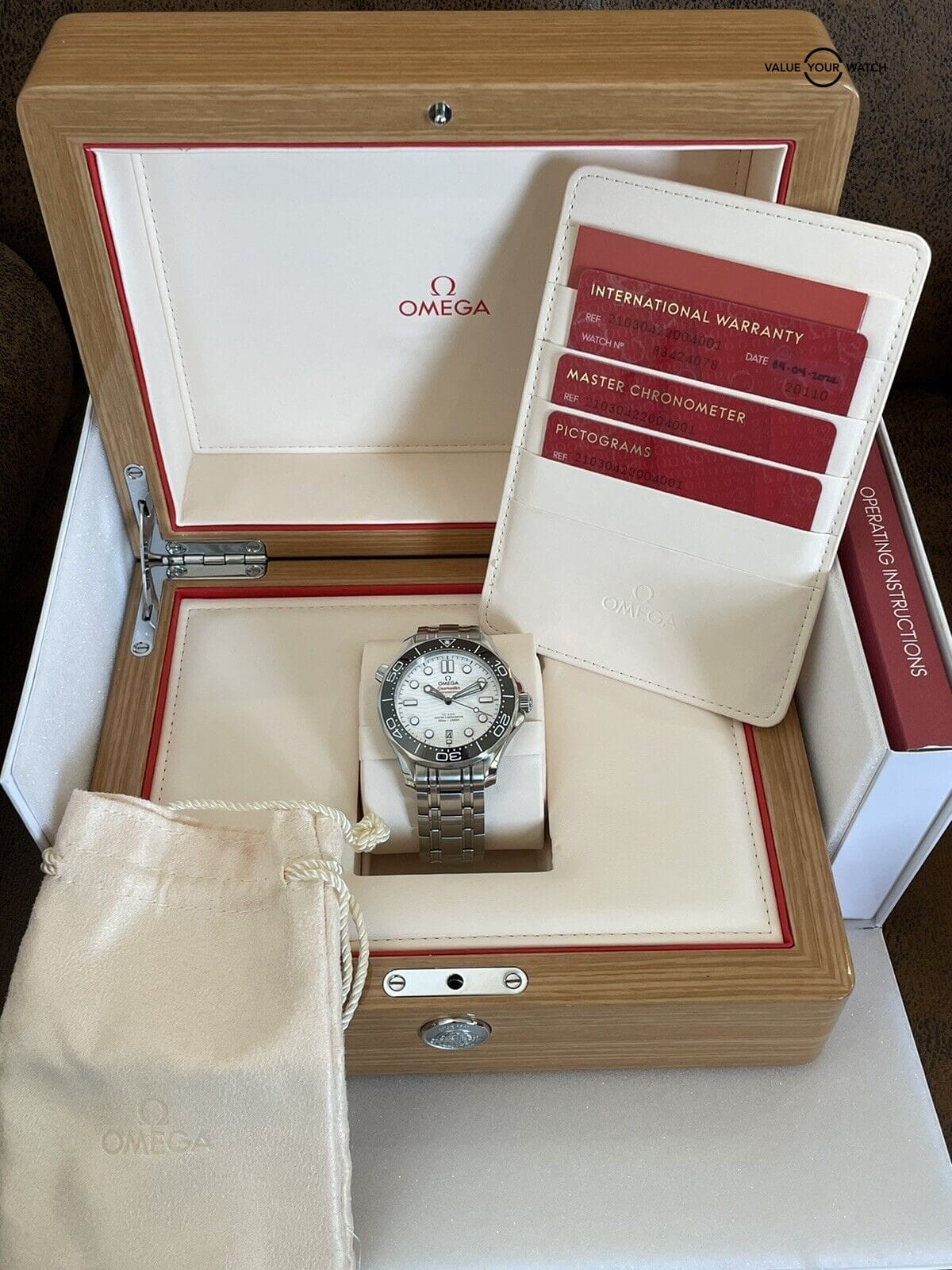 OMEGA Seamaster Professional 300 M Diver Great White - 210.30.42.20.04.001 - Image 4