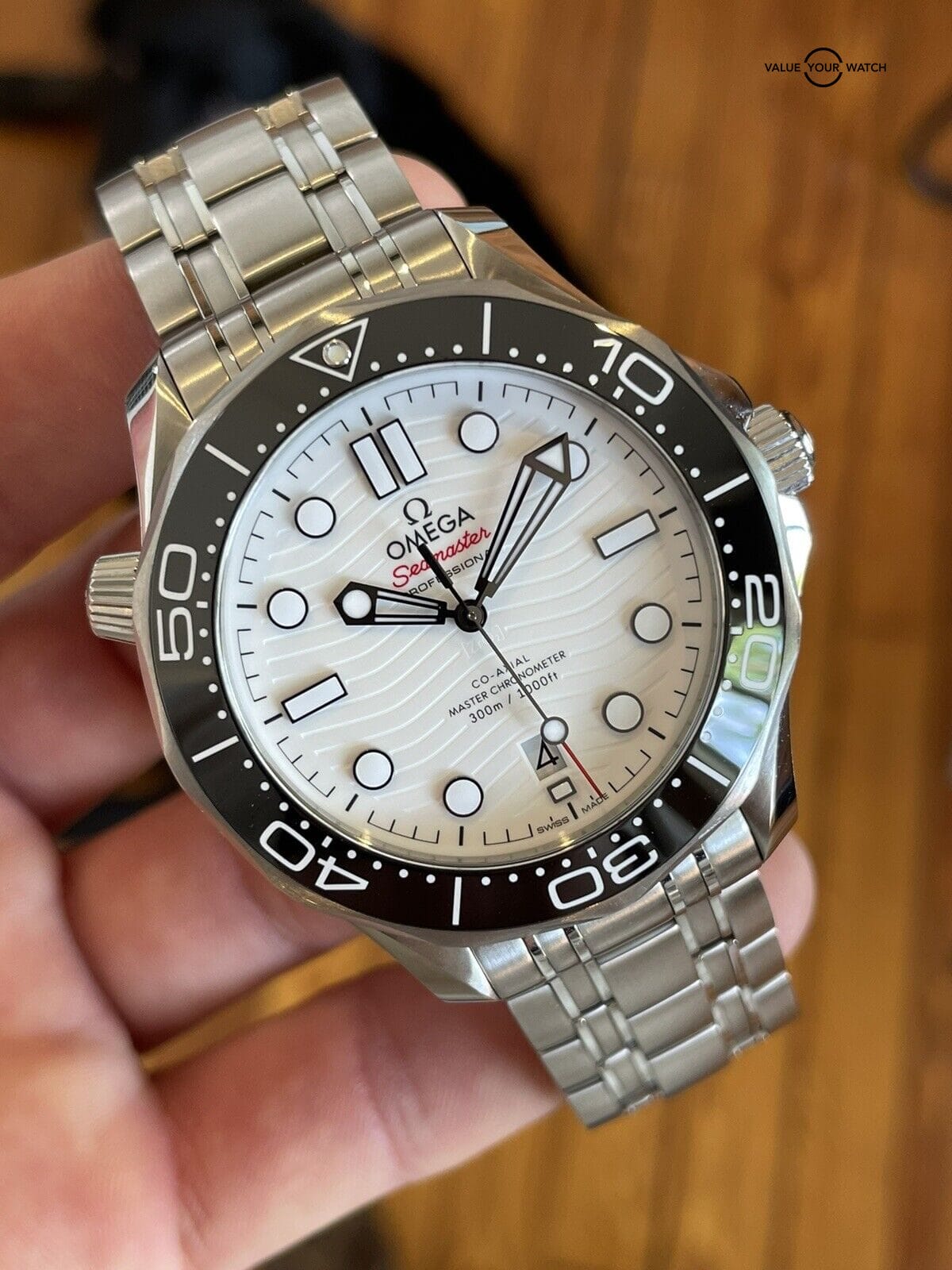 OMEGA Seamaster Professional 300 M Diver Great White - 210.30.42.20.04.001 - Image 6