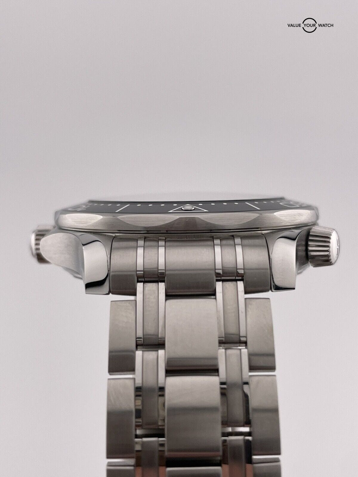 OMEGA Seamaster Professional 300 M Diver Great White - 210.30.42.20.04.001 - Image 9