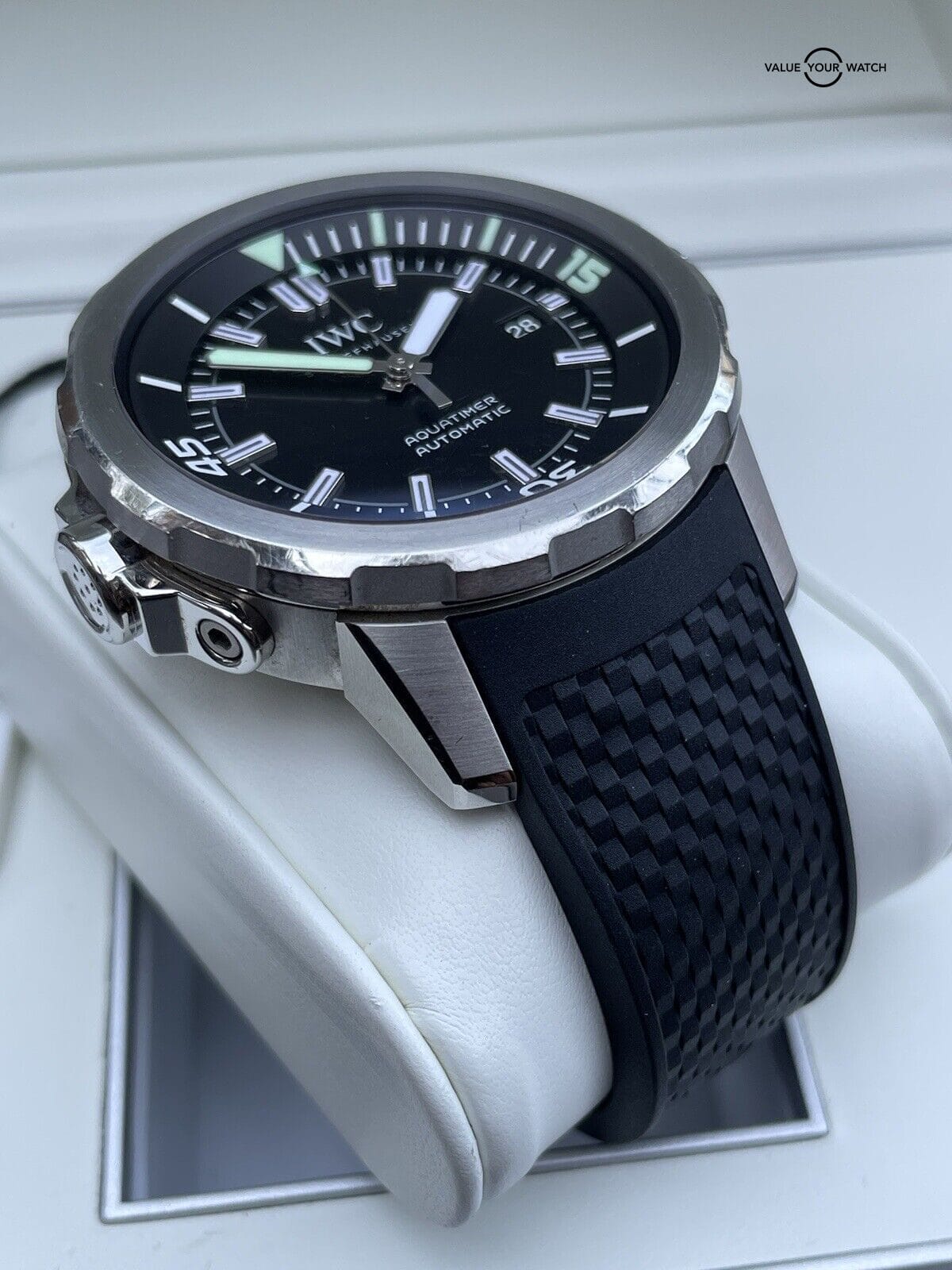 IWC Aquatimer Men's Black Watch - IW329001 w/ B&P - Image 10