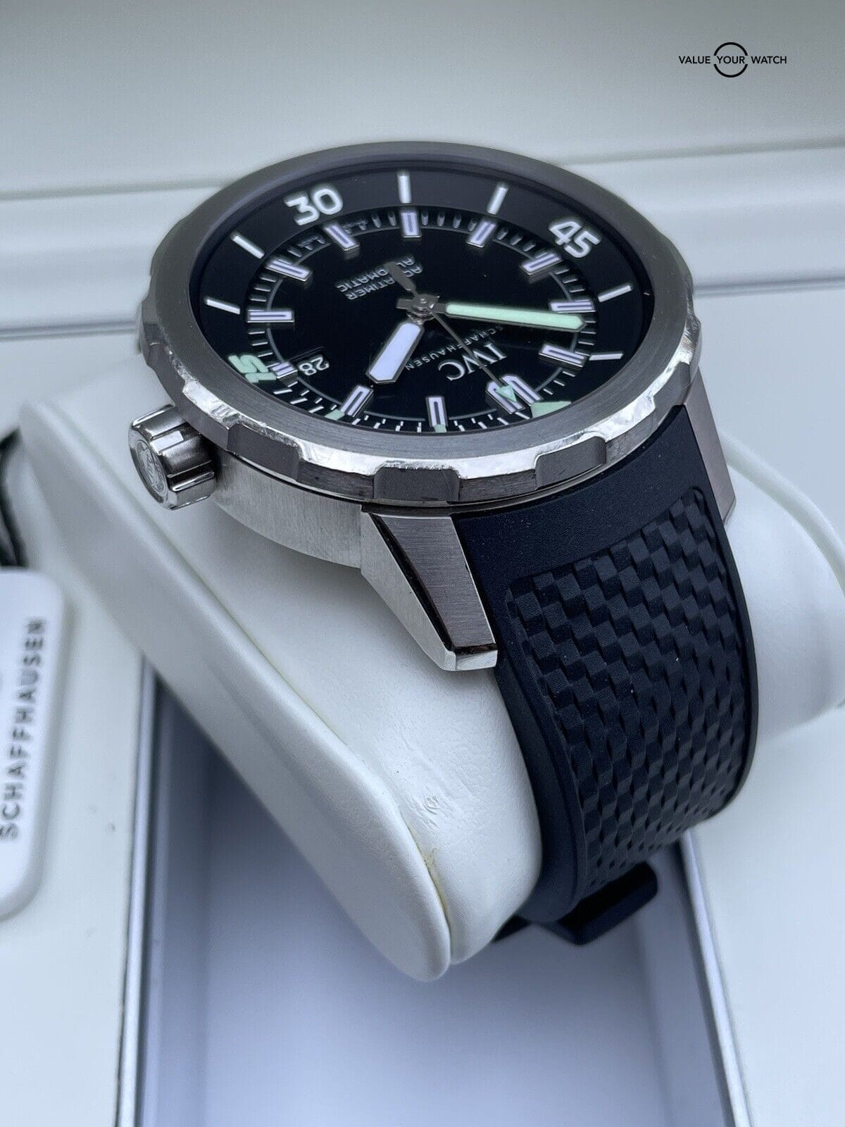 IWC Aquatimer Men's Black Watch - IW329001 w/ B&P - Image 11