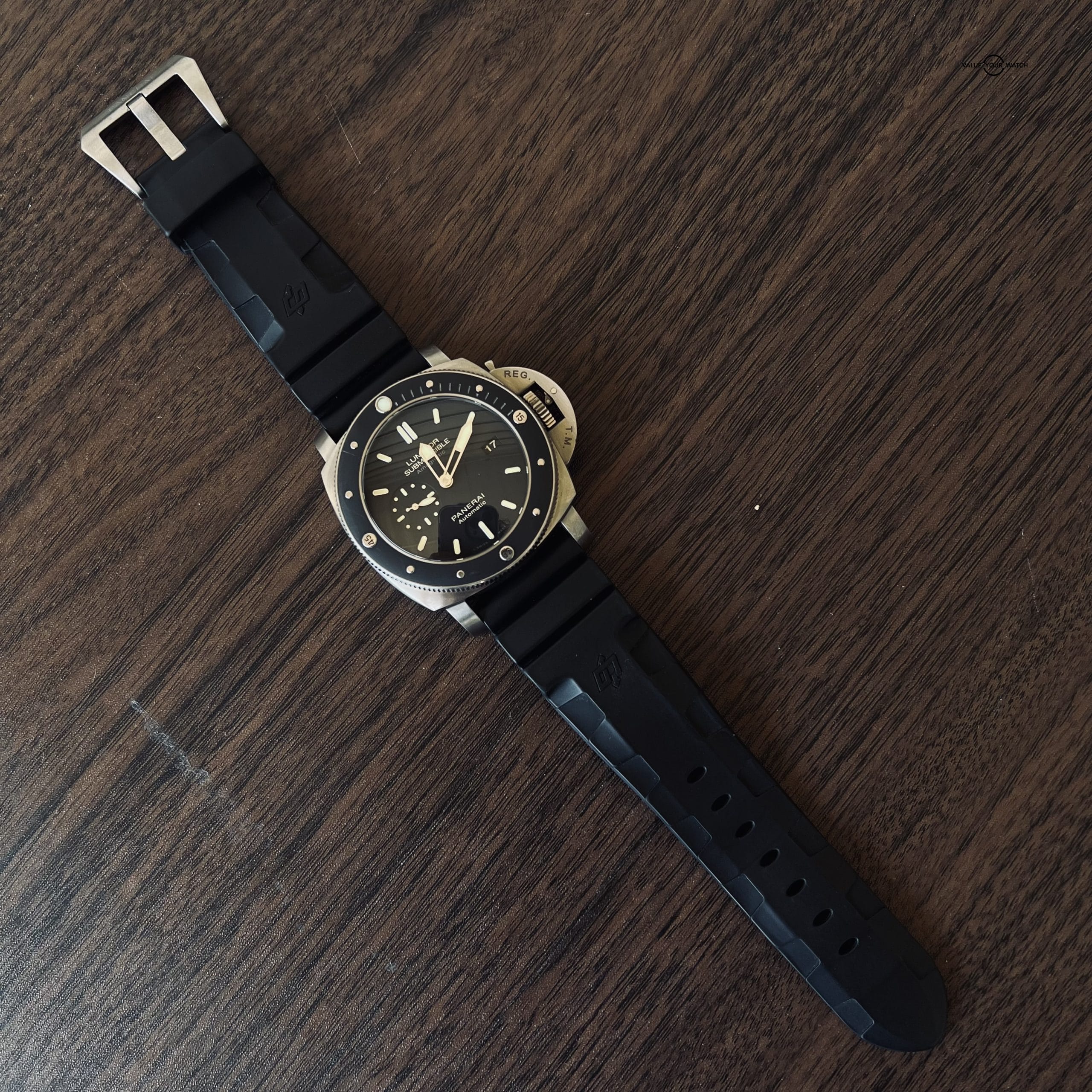 Panerai Luminor Submersible PAM00389 Amagnetic 1950 w/ Box & Papers - Image 4