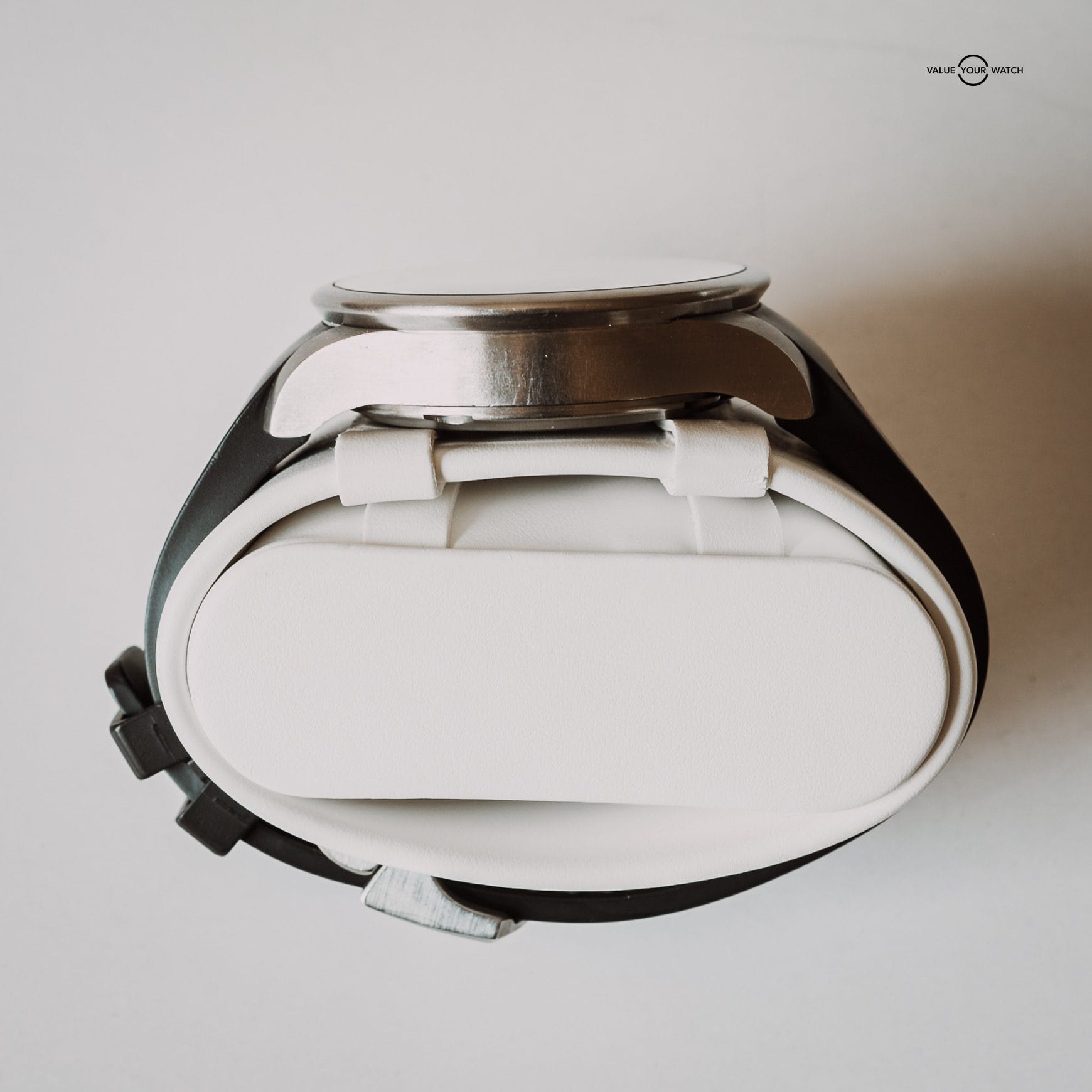 IWC Portugieser Yacht Club Chronograph Volvo Ocean Race 45mm - IW390212 Carbon Fiber Dial & Titanium Case - Image 8