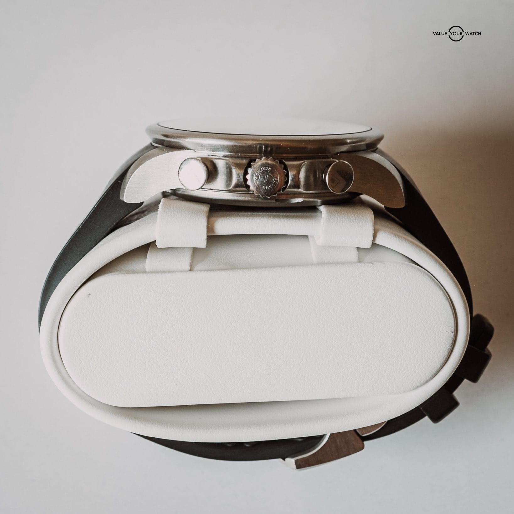 IWC Portugieser Yacht Club Chronograph Volvo Ocean Race 45mm - IW390212 Carbon Fiber Dial & Titanium Case - Image 7