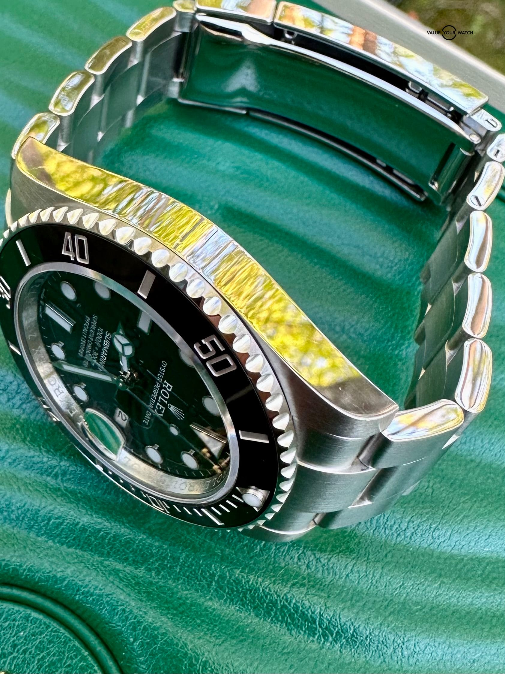 Rolex Submariner Date 41mm 126610LN Green Strap & Bracelet 2022 Mint