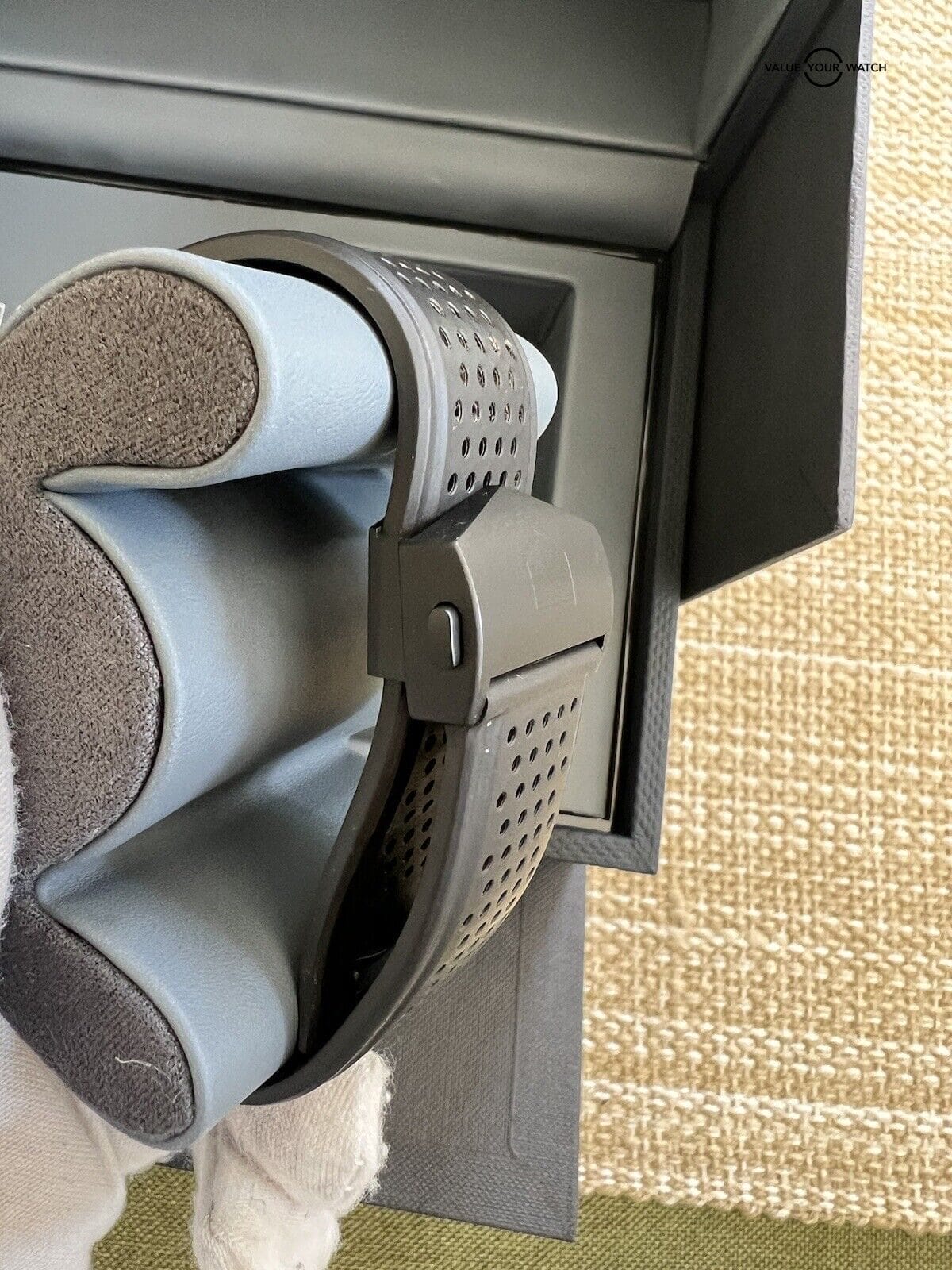 TAG Heuer Carrera Black Skeleton Men's Watch - CAR2A1Z.FT6044 - Image 12