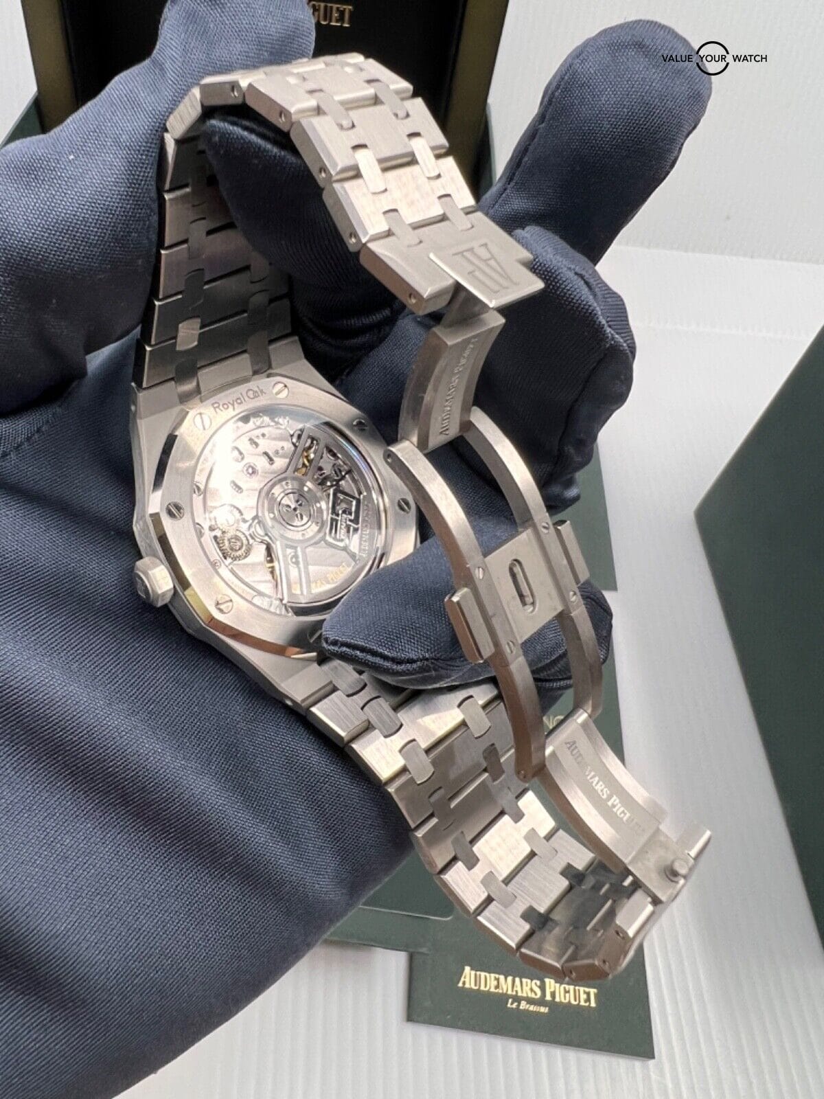 Audemars Piguet Royal Oak 50th Anniversary Khaki Green Dial 41mm Steel 15510ST - Image 2