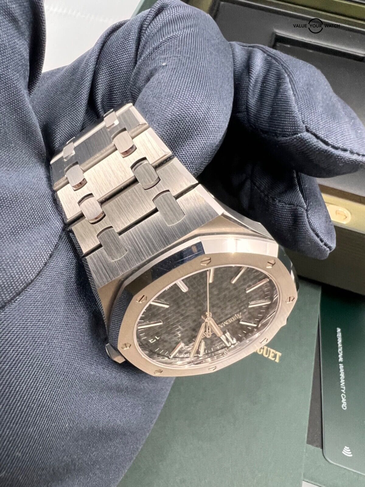 Audemars Piguet Royal Oak 50th Anniversary Khaki Green Dial 41mm Steel 15510ST - Image 7