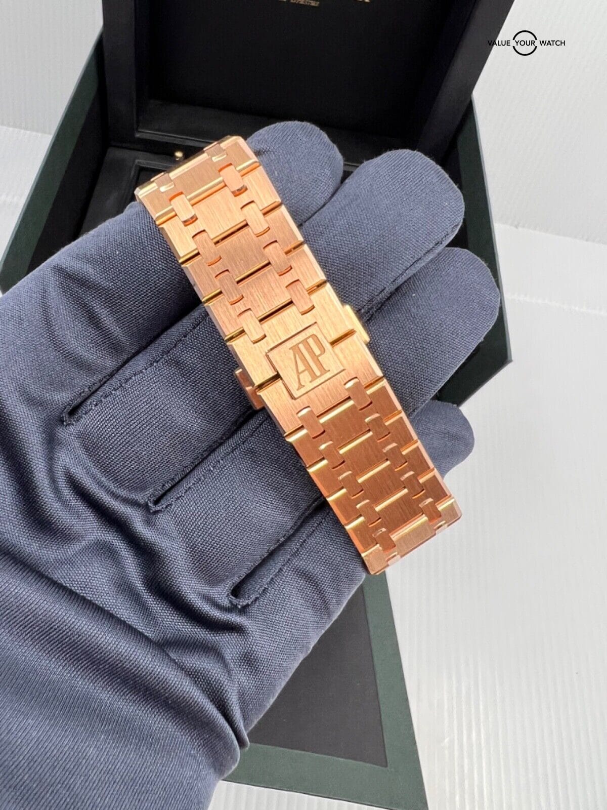 Unworn 2017 Audemars Piguet Royal Oak Chronograph Rose Gold 41mm Black Dial - Image 5