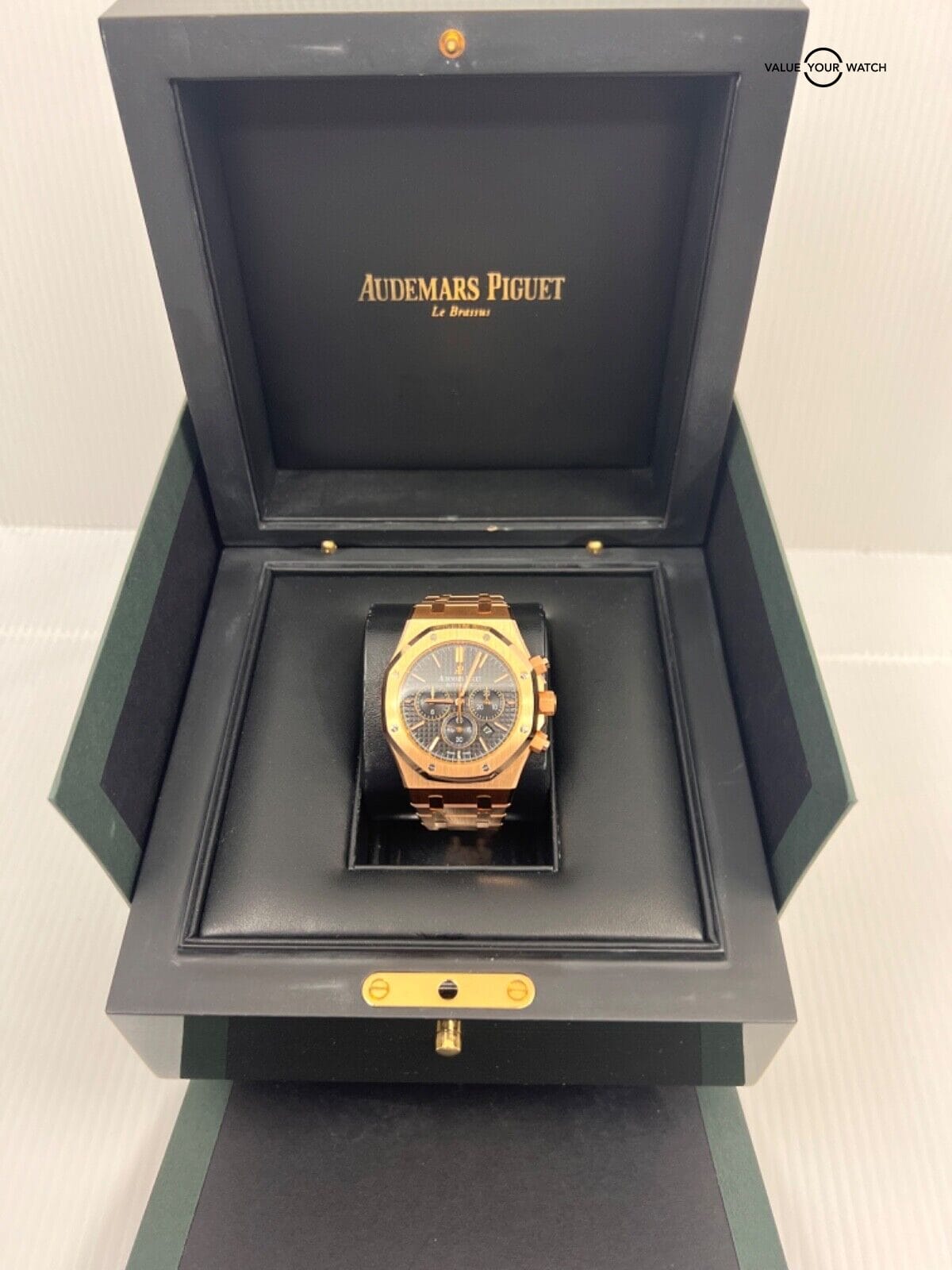 Unworn 2017 Audemars Piguet Royal Oak Chronograph Rose Gold 41mm Black Dial - Image 9