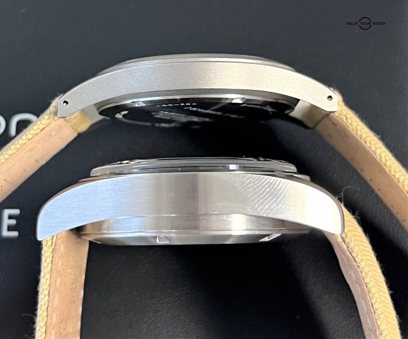 HAMILTON Khaki Collector’s Set Limited Edition For HODINKEE! - Image 11