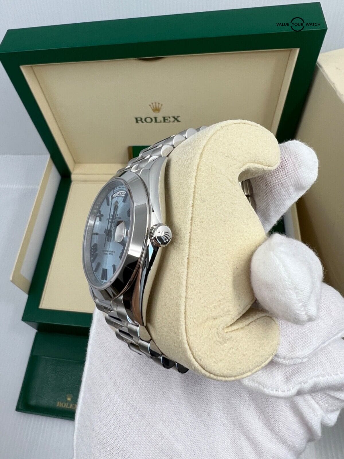 Mint Unpolished Rolex DayDate President 40mm Platinum Blue Quadrant Roman 228206 - Image 11