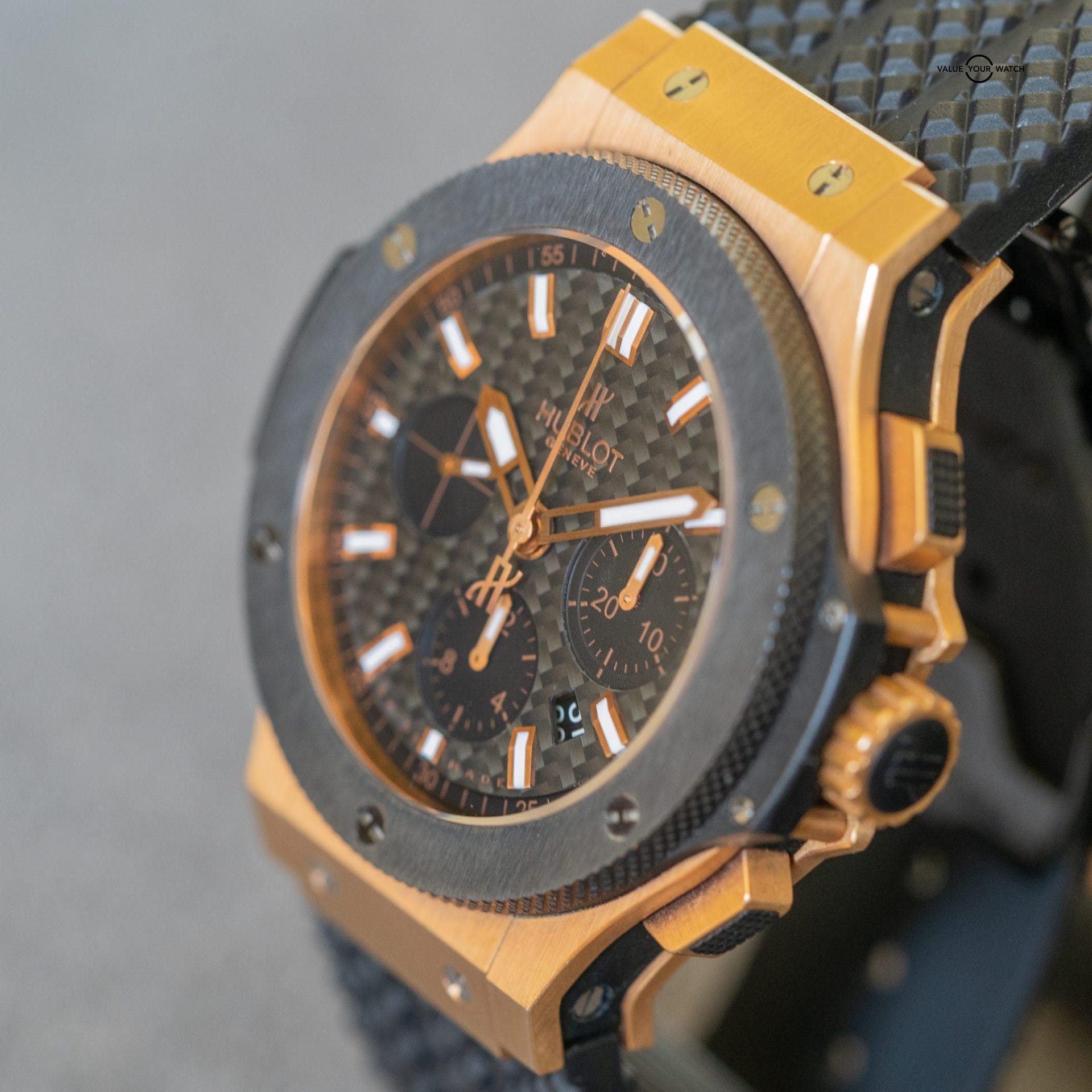 Hublot Big Bang Evolution Rose Gold Carbon Fiber Dial - Image 5