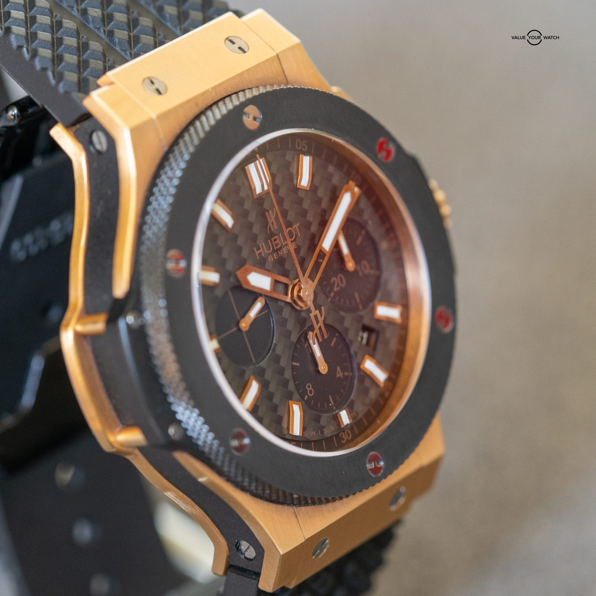 Hublot Big Bang Evolution Rose Gold Carbon Fiber Dial - Image 6
