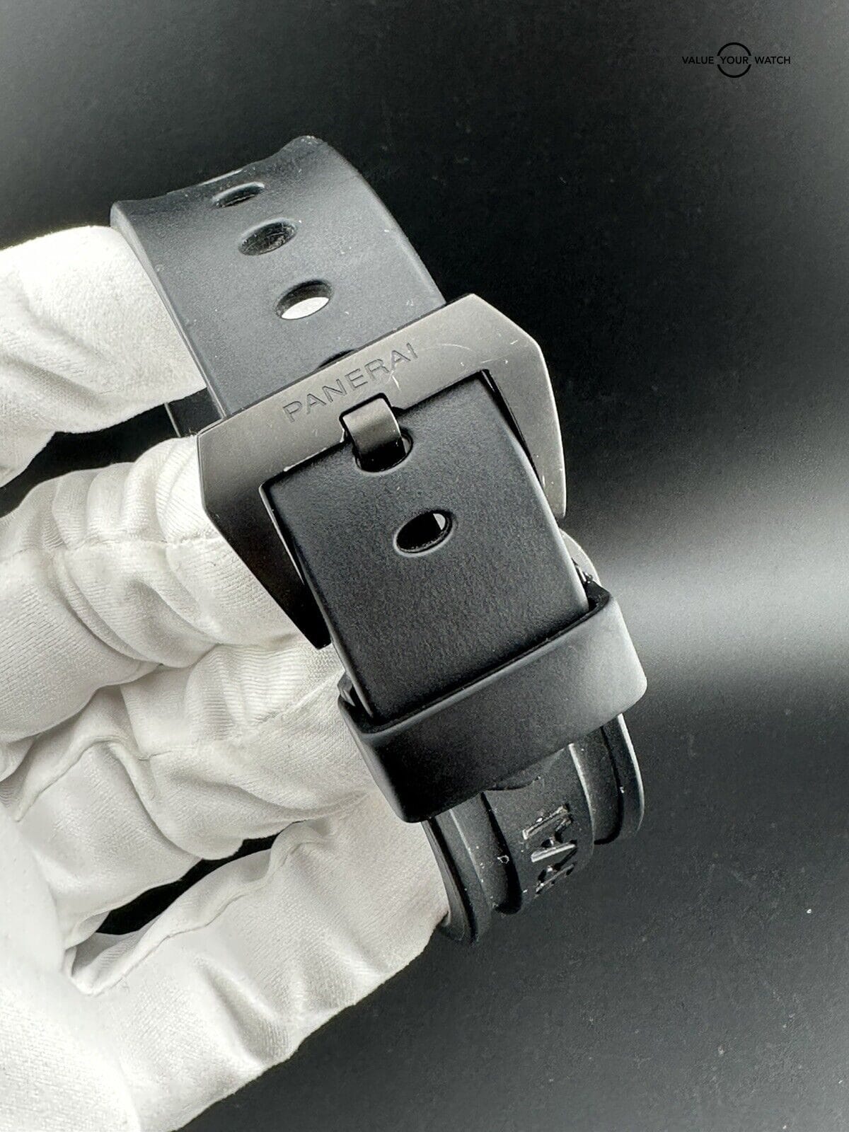 Panerai Luminor Marina Carbotech - PAM00661 - Image 12