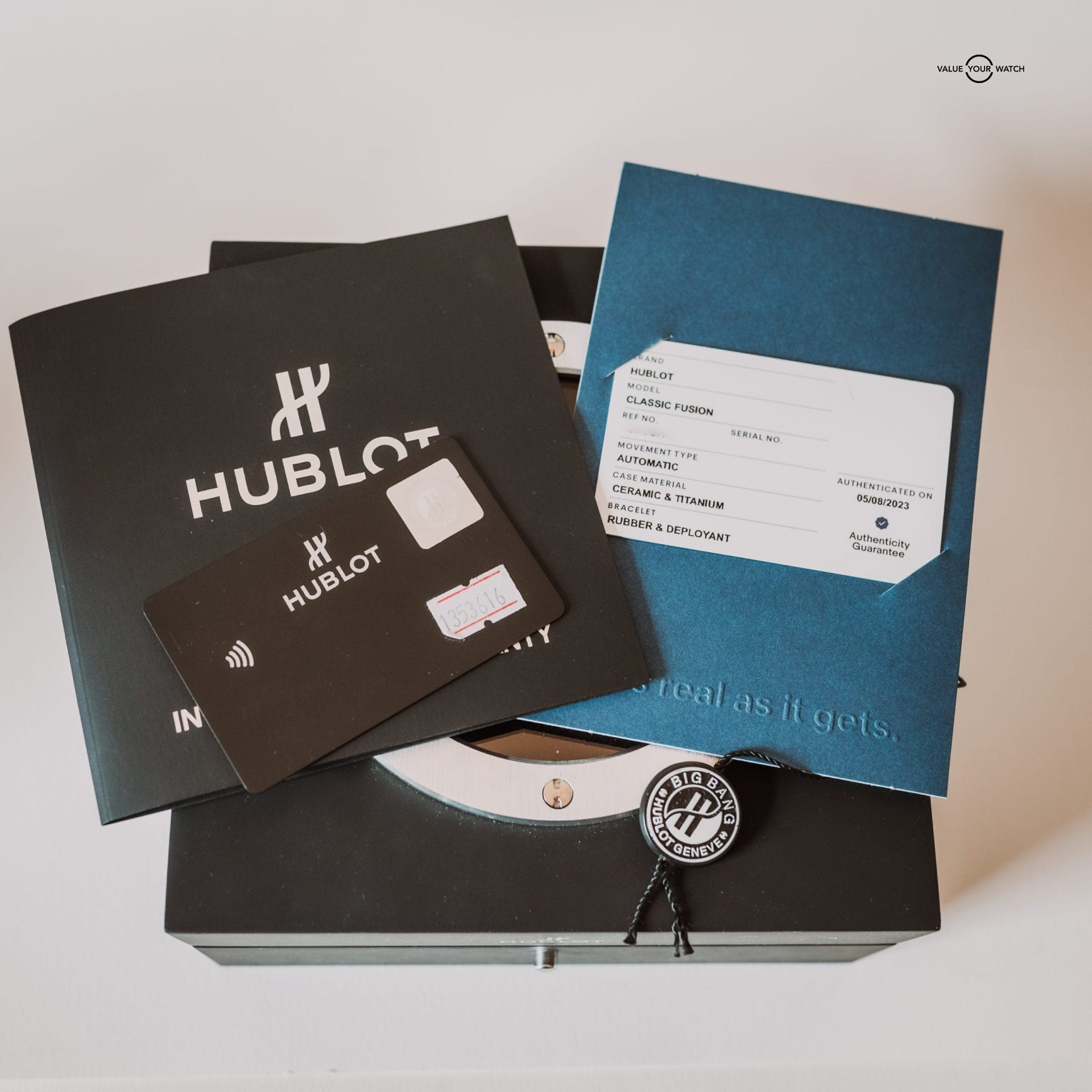 Hublot Classic Fusion King Rose Gold Chronograph Black Dial 45mm 521.CO.1181.RX -- FRESH SERVICE, FULL SET - Image 13